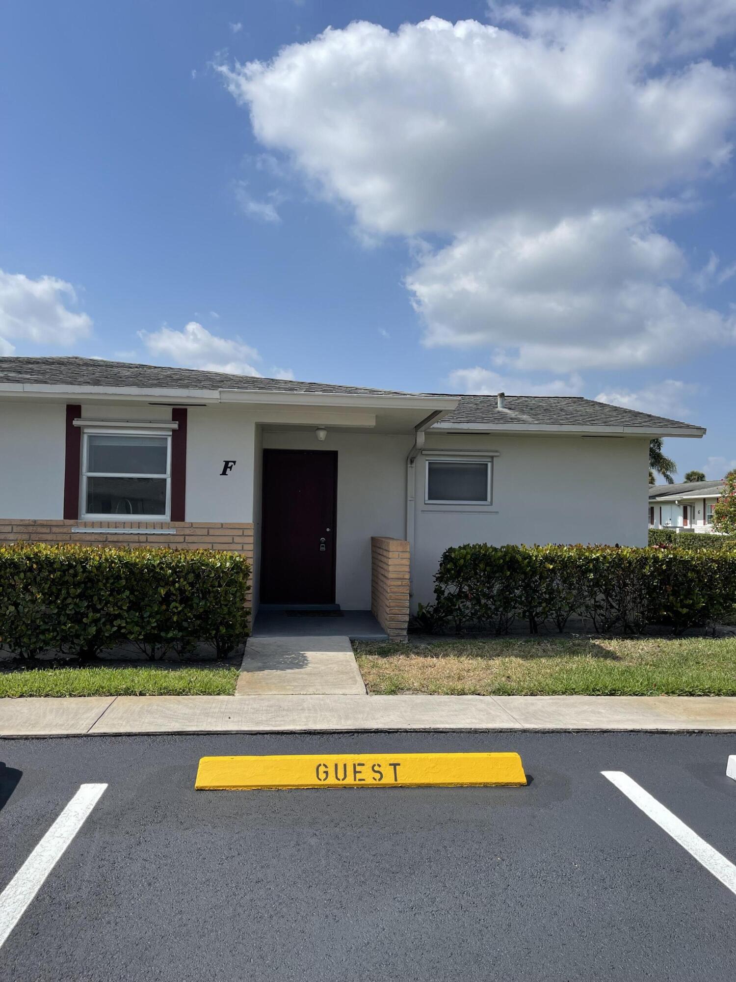 2731 Emory Drive W Property Photo 1
