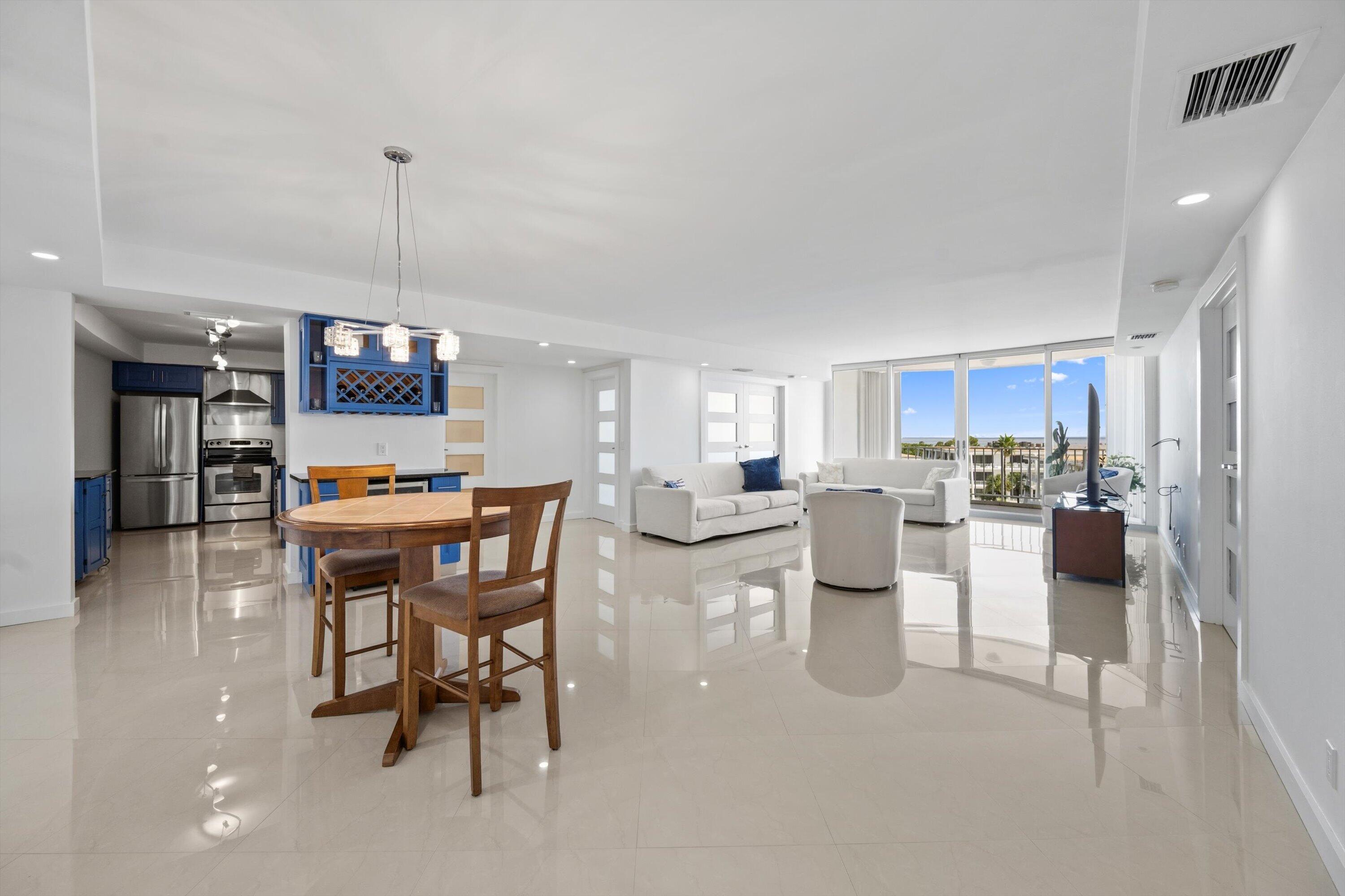 2295 S Ocean Boulevard 619 Property Photo 1