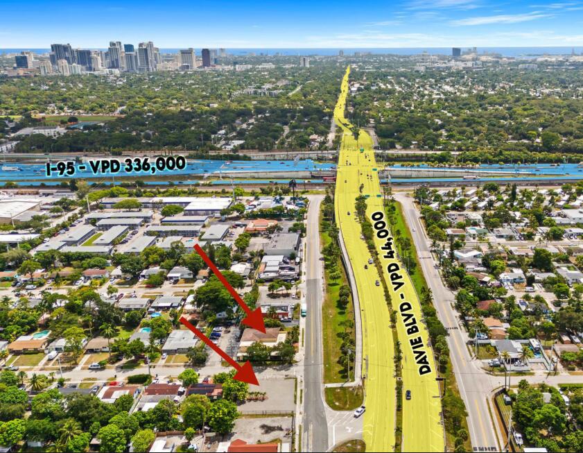 2211 Davie Blvd Property Photo 4