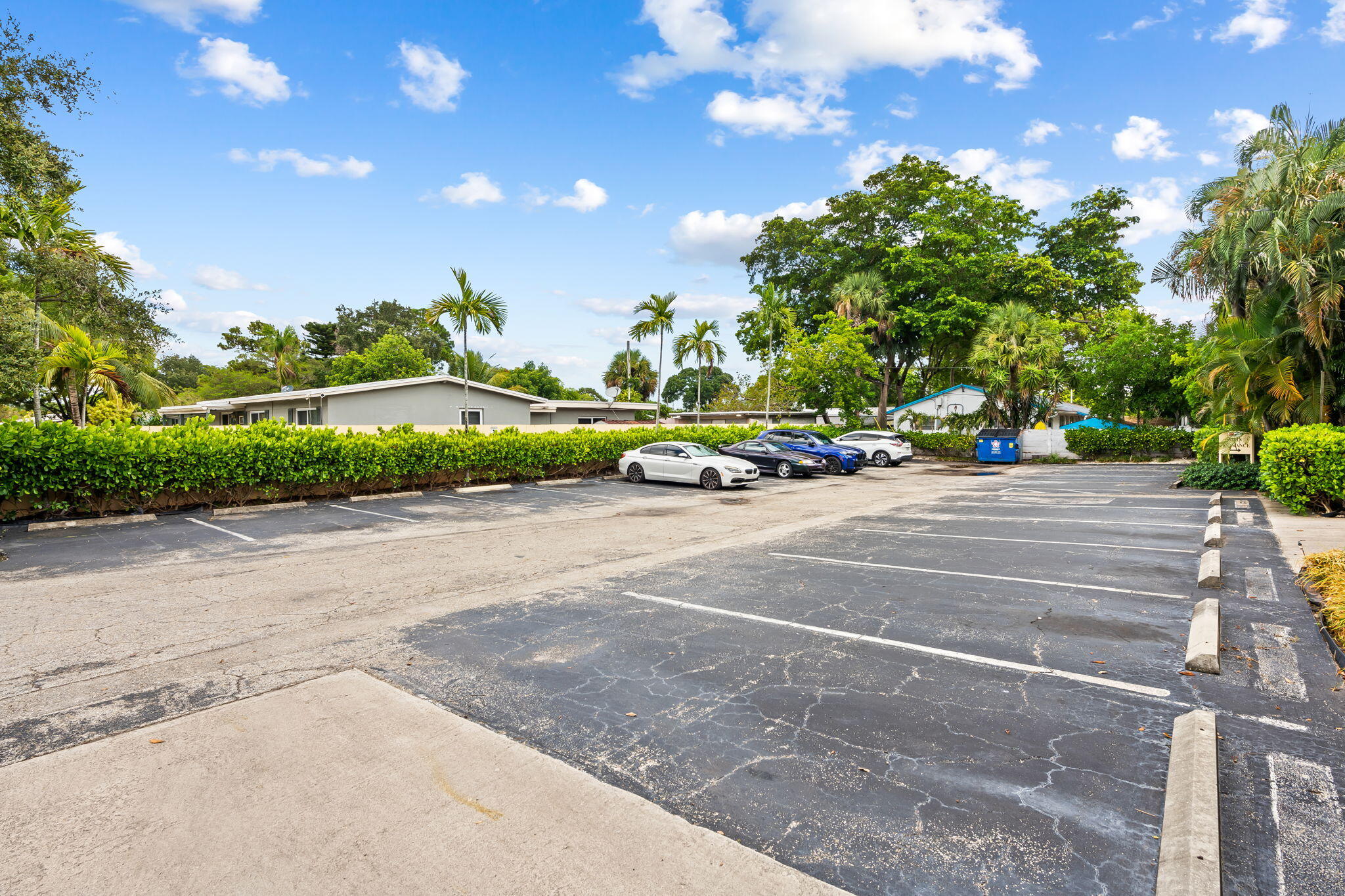 2211 Davie Blvd Property Photo 17