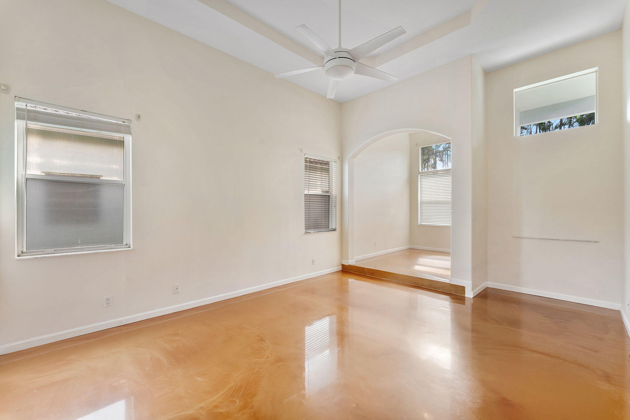 6929 Finamore Circle Property Photo 9