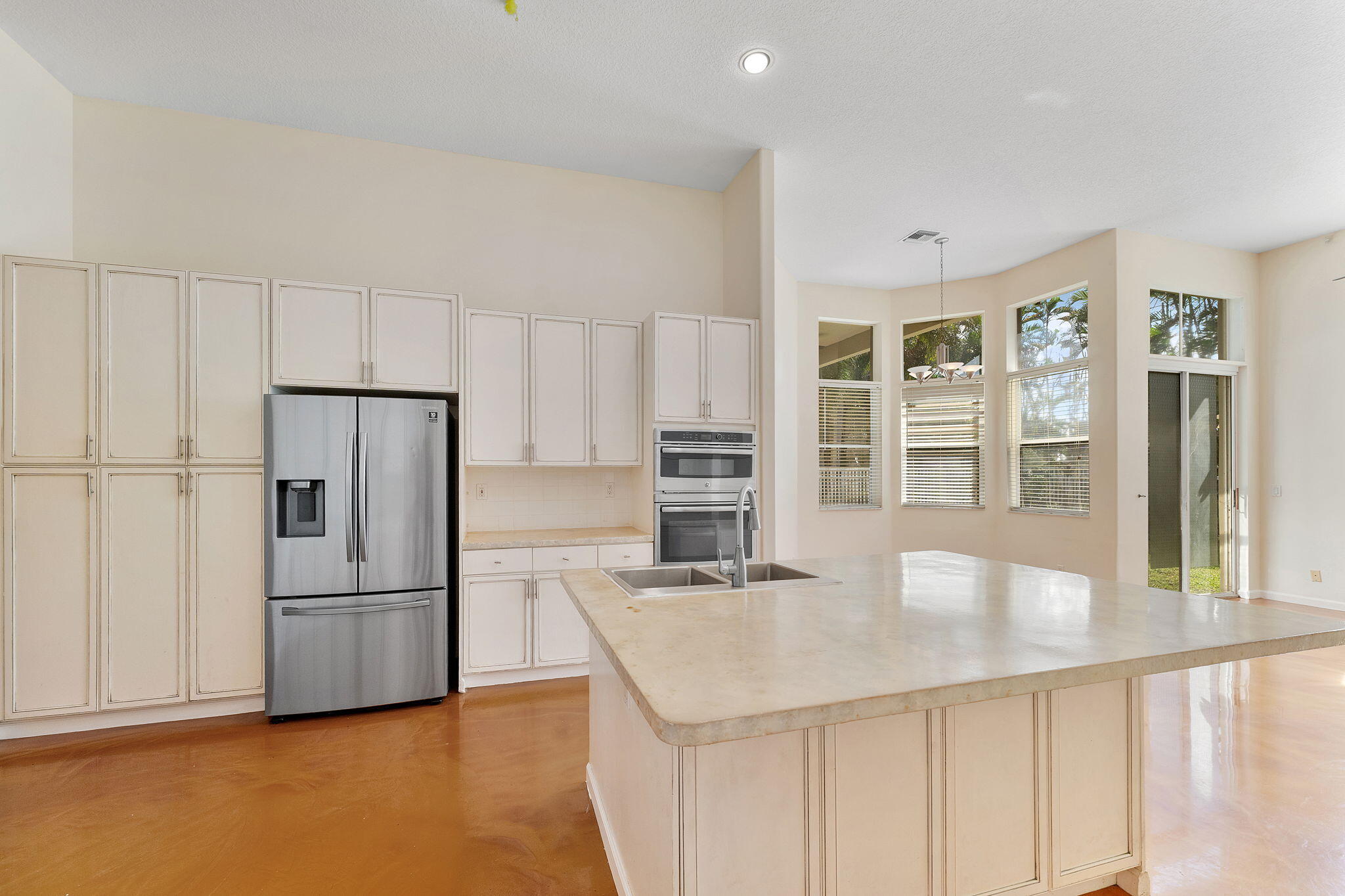 6929 Finamore Circle Property Photo 25