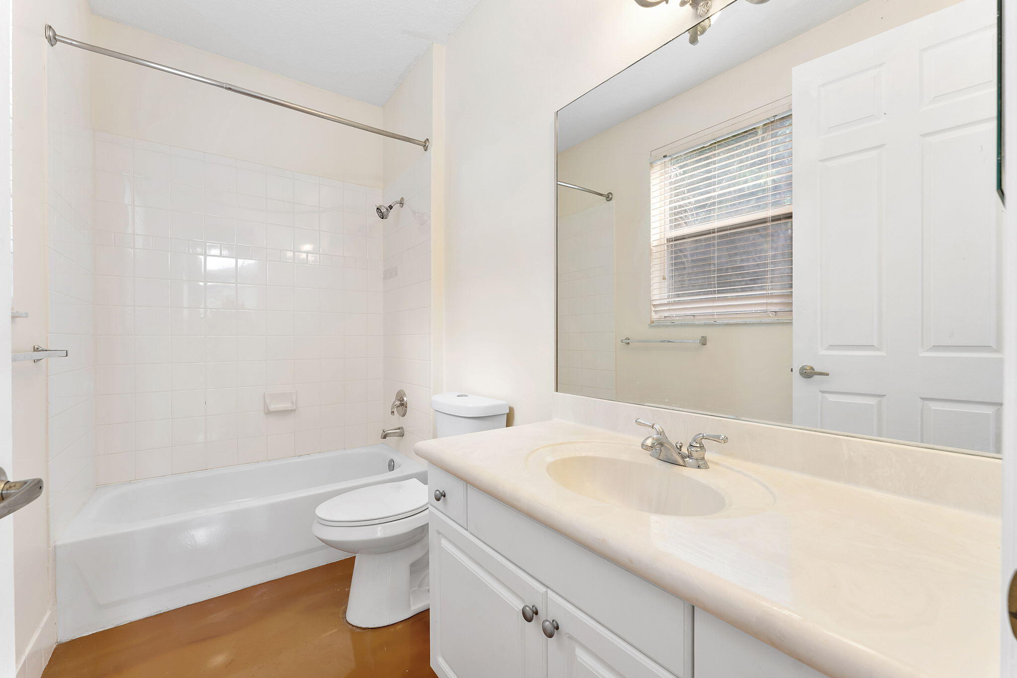6929 Finamore Circle Property Photo 32
