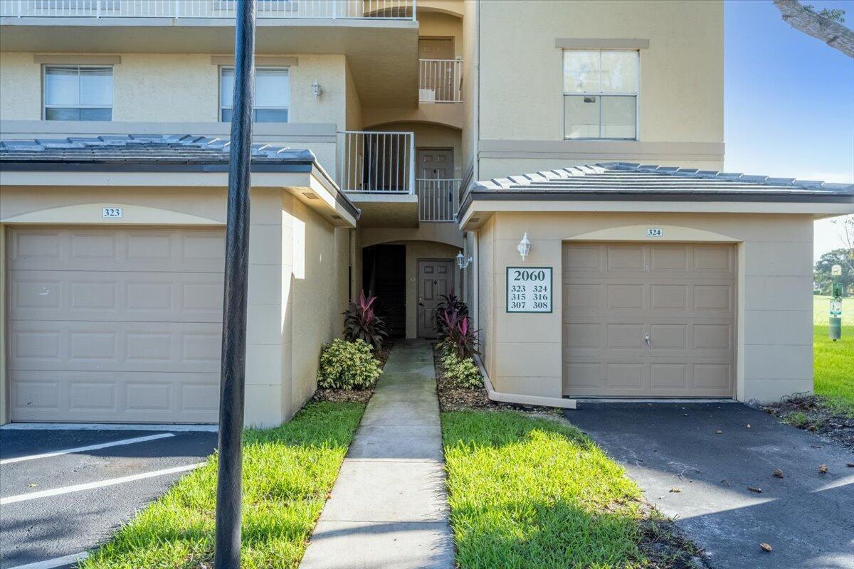 2060 Greenview Shores Boulevard 308 Property Photo 1