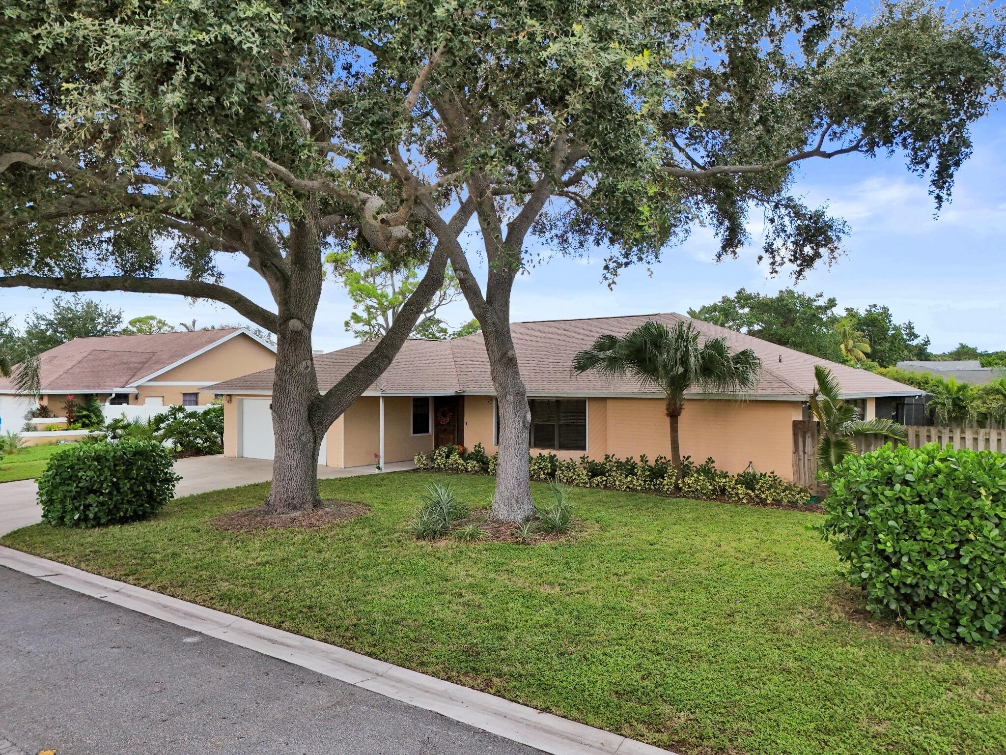 4123 Ardisia Path Property Photo 1