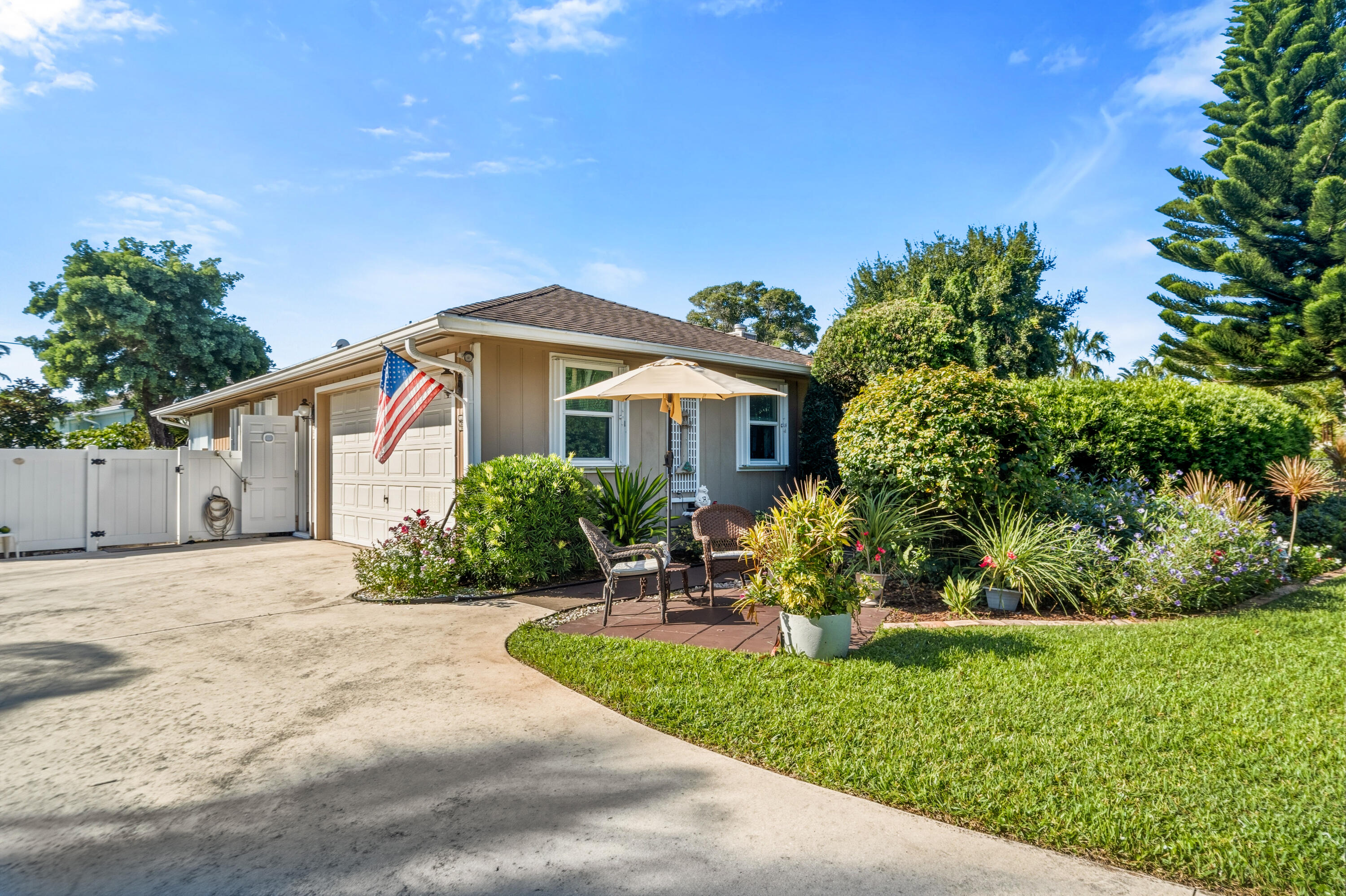 4662 Cheerio Way Property Photo 8