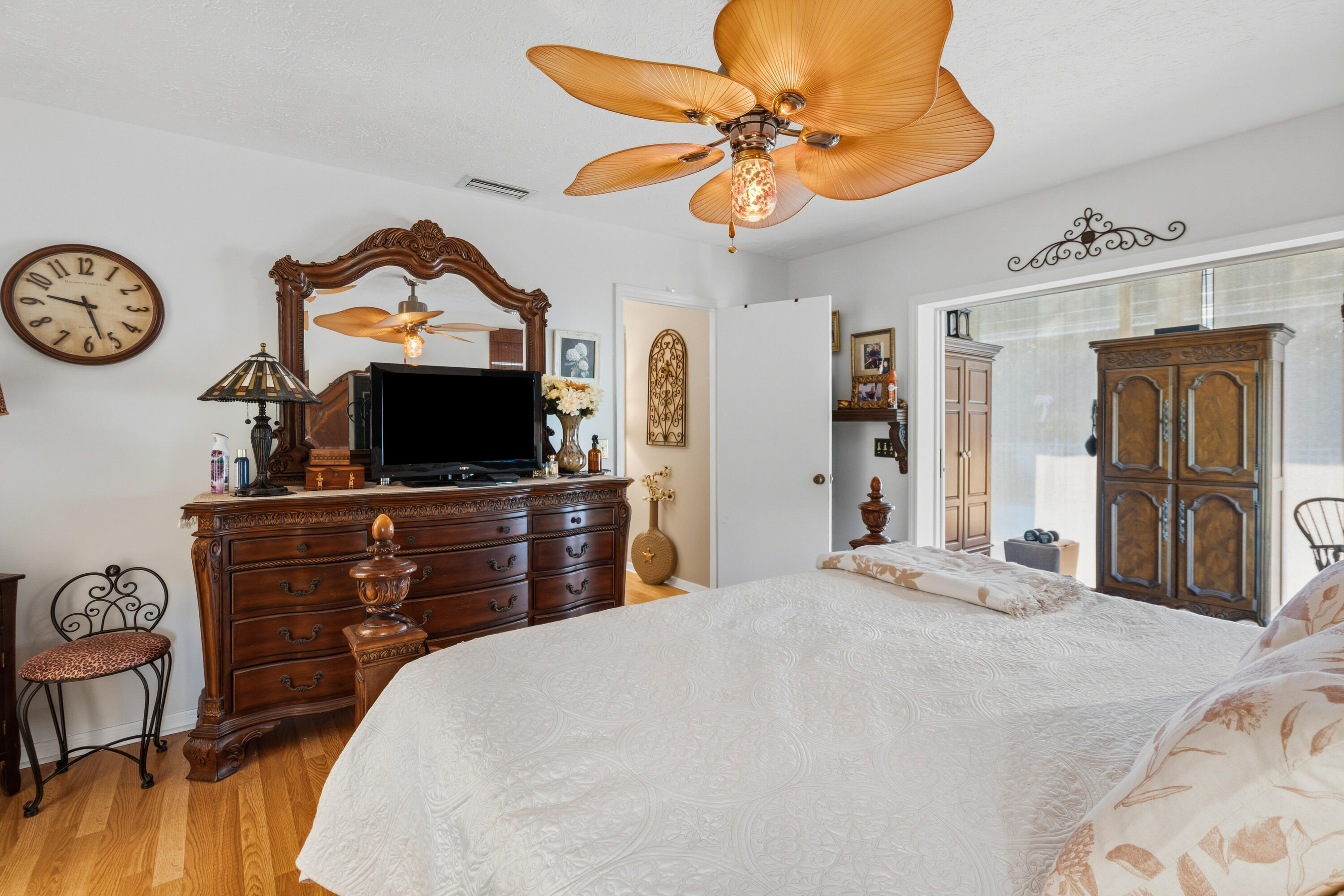 4662 Cheerio Way Property Photo 32