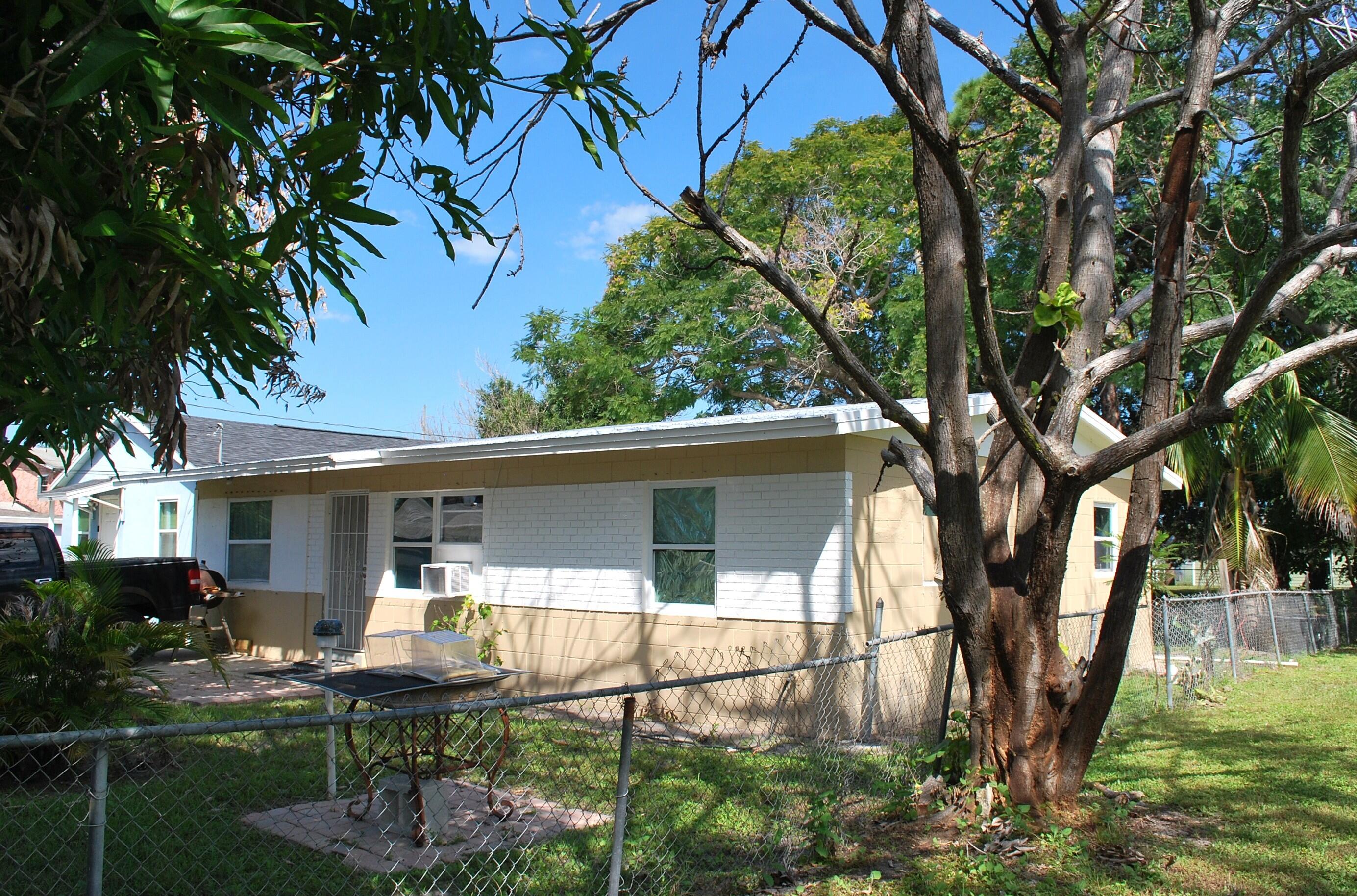 1106 N 22nd Street Property Photo 1