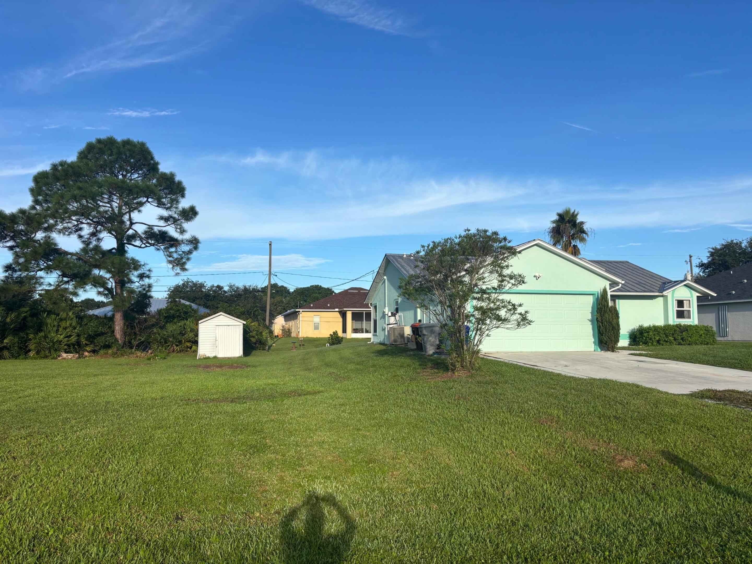 8155 100TH Court Property Photo 1