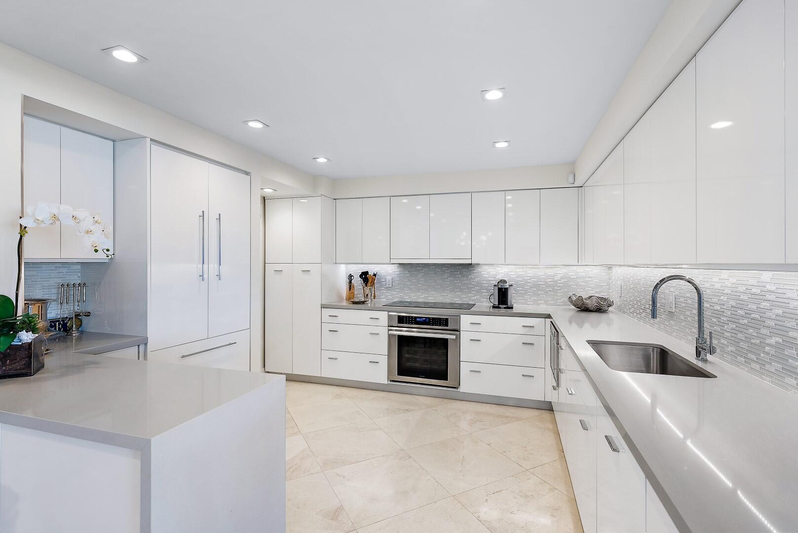 2600 S Ocean Boulevard 502s Property Photo 12