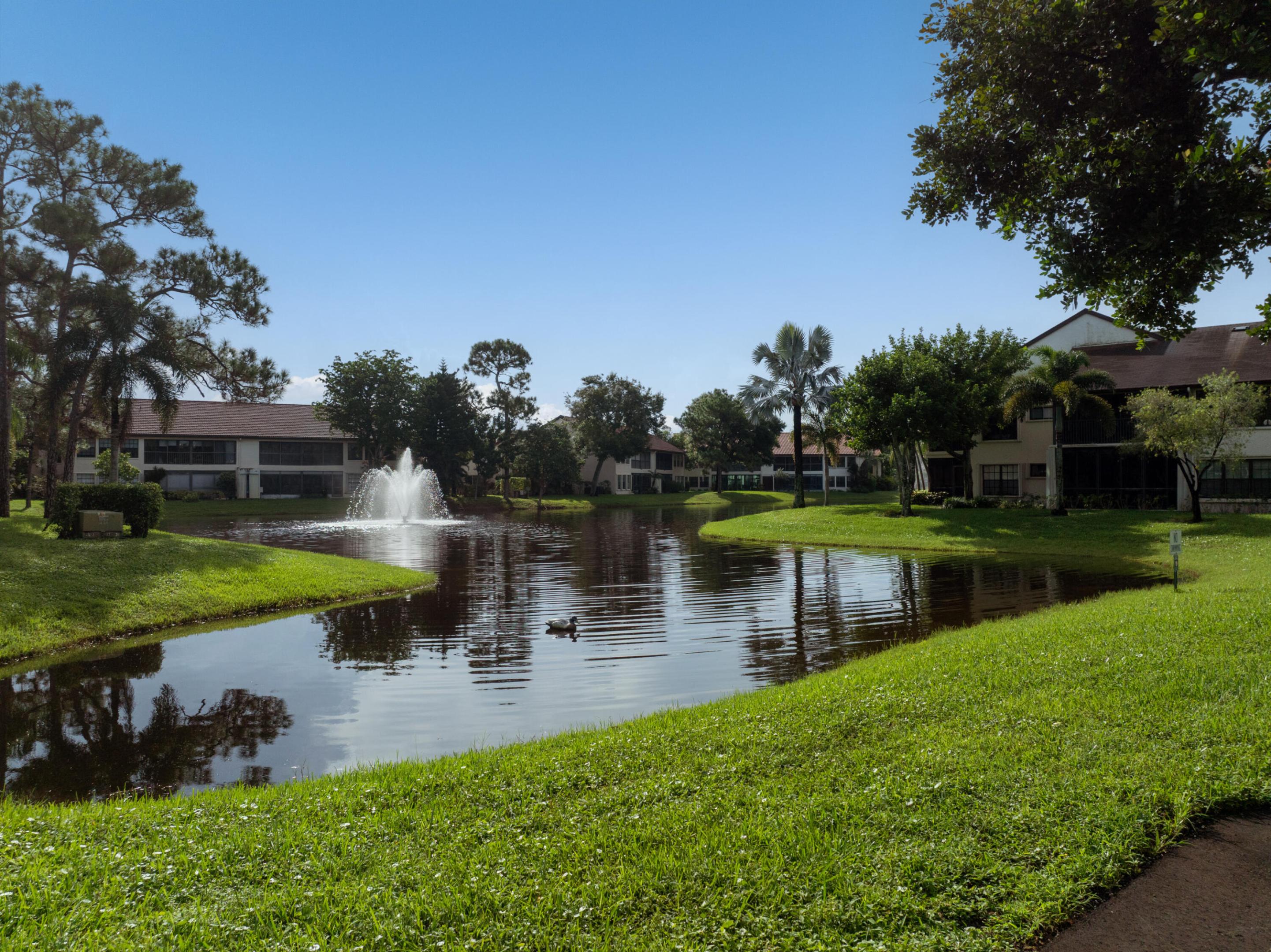 3284 Jog Park Drive Property Photo 1