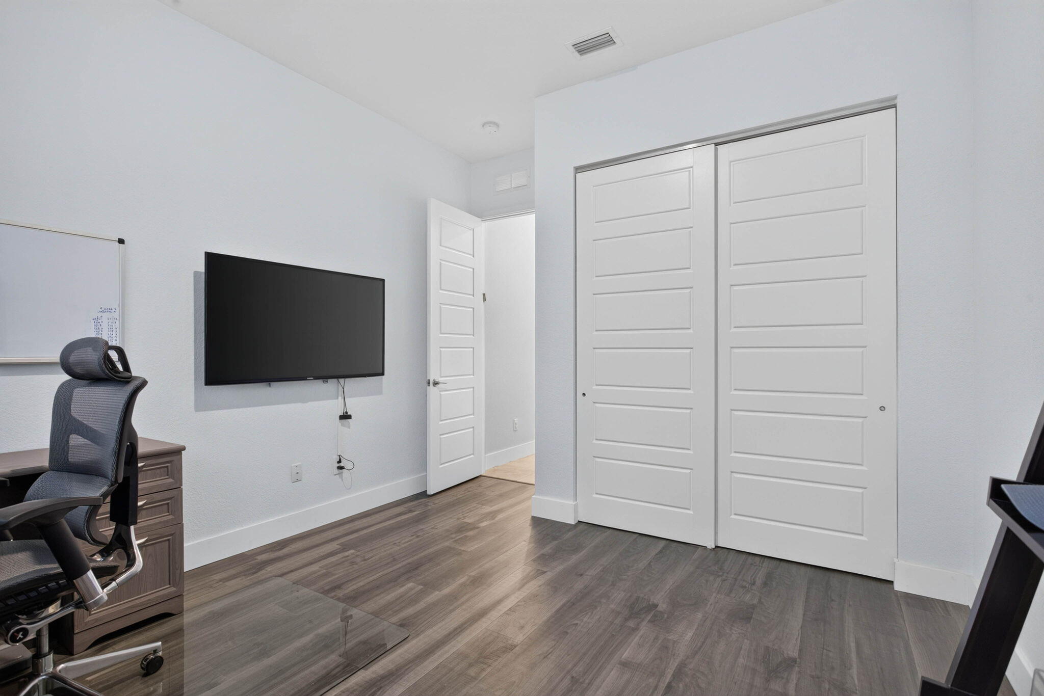 10785 Pacifica Way Property Photo 25