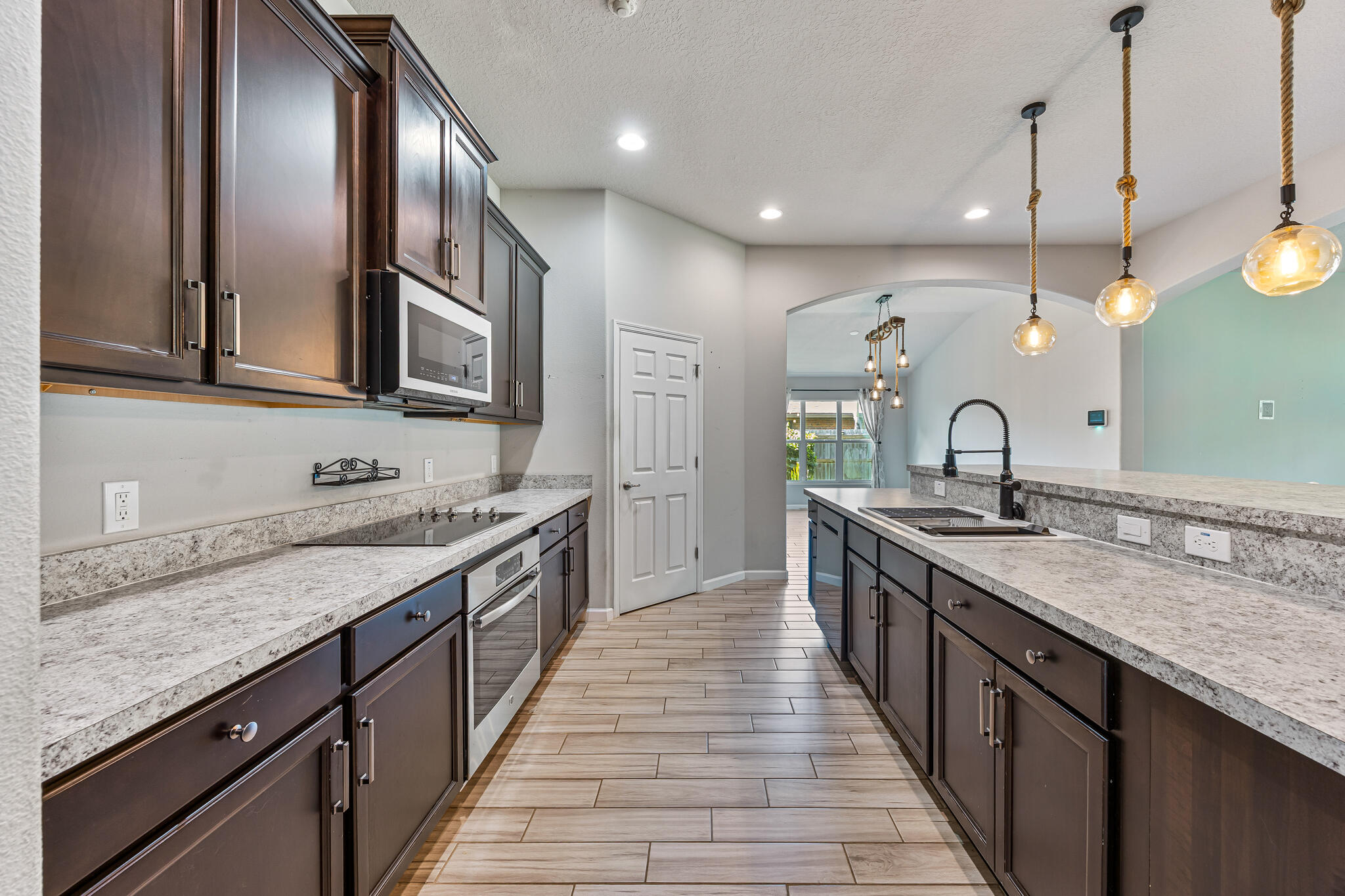 335 Evergreen Street Ne Property Photo 22