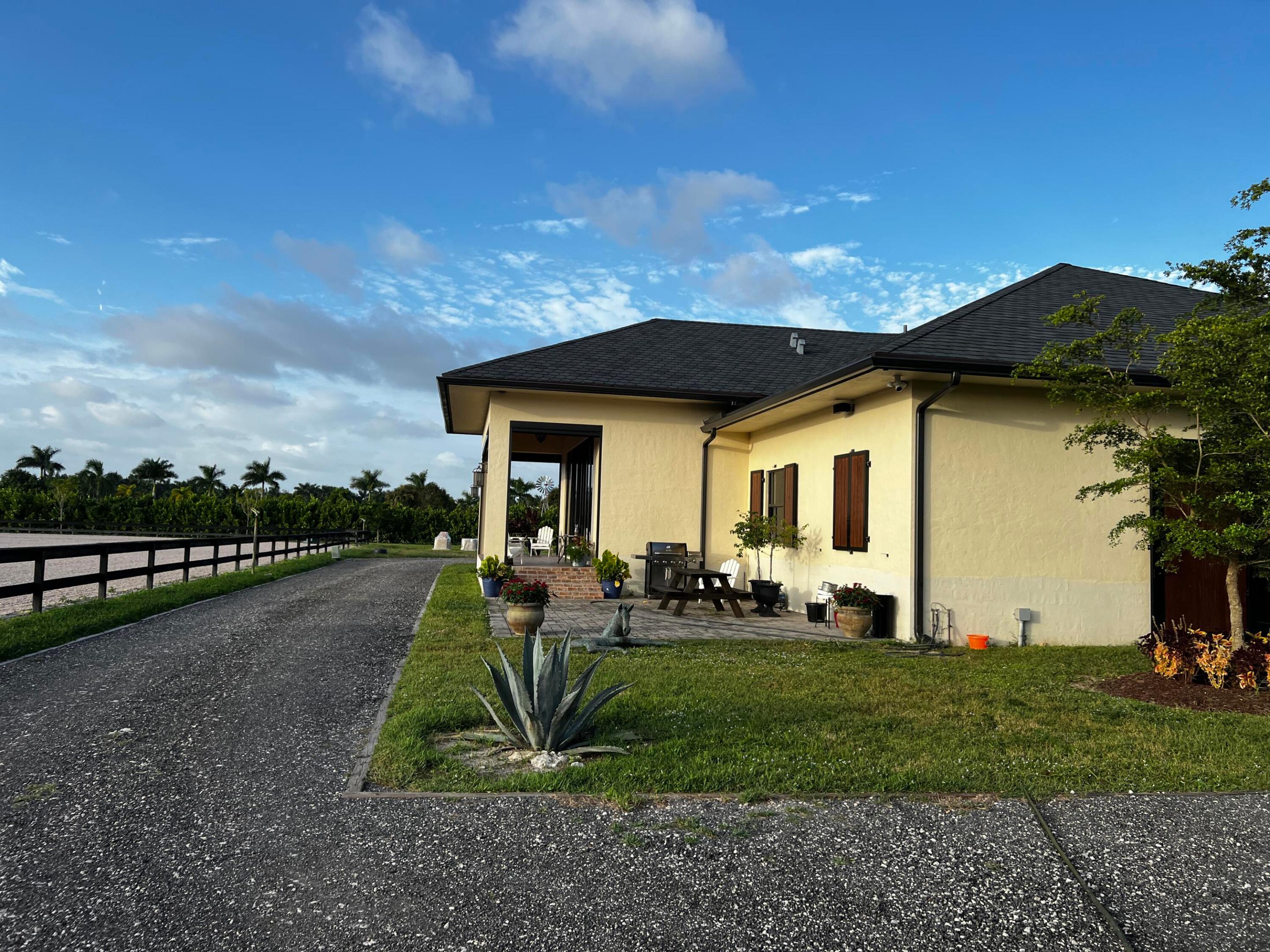 15317 Collecting Canal Road Property Photo 4