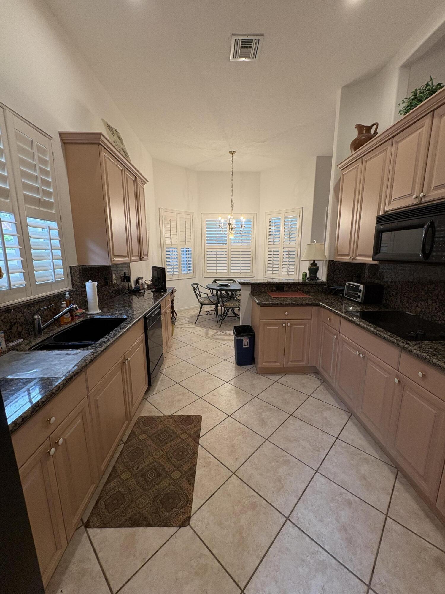 15869 Vivanco Street Property Photo 12
