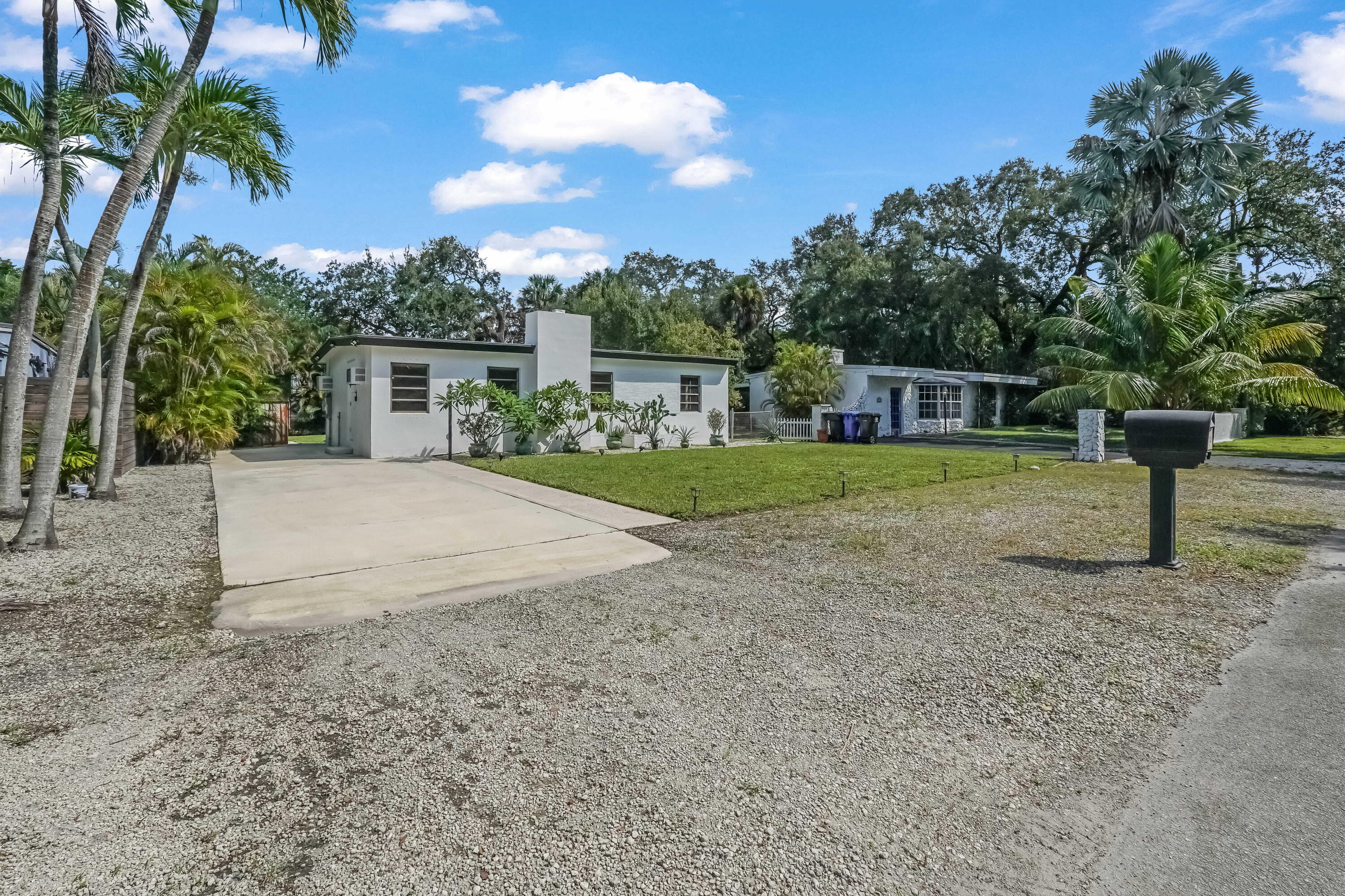 1717 Sw 14th Street Property Photo 6
