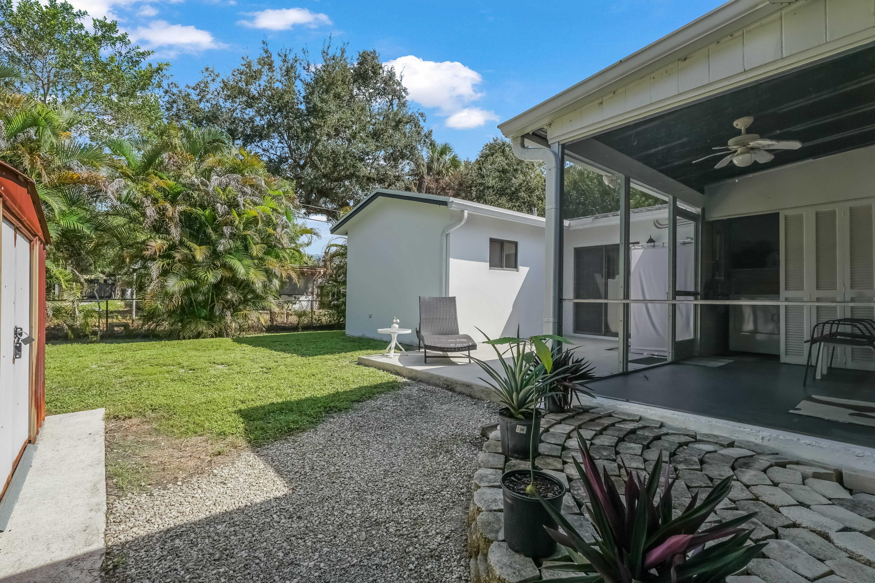 1717 Sw 14th Street Property Photo 9