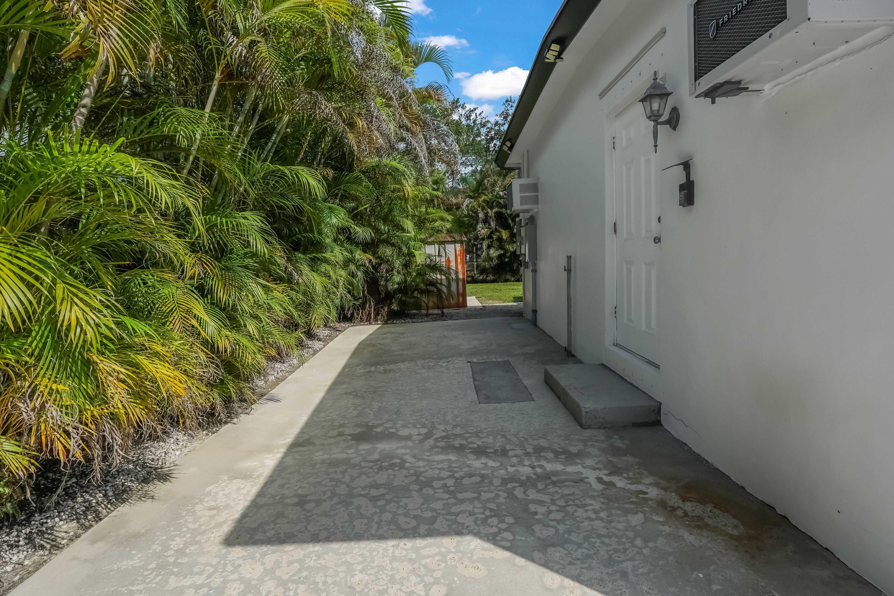 1717 Sw 14th Street Property Photo 37
