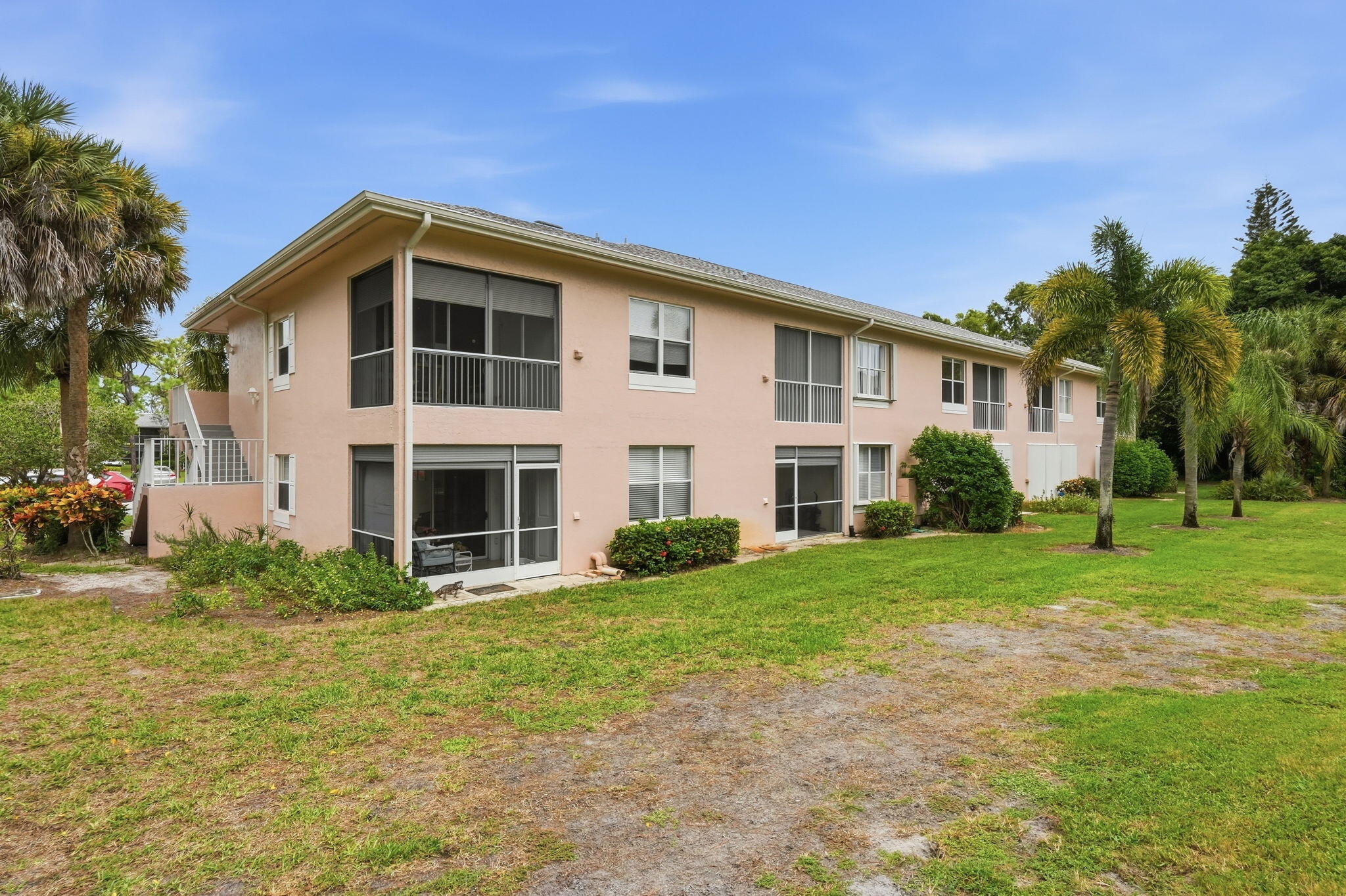 18081 Se Country Club Drive 35-348 Property Photo 10