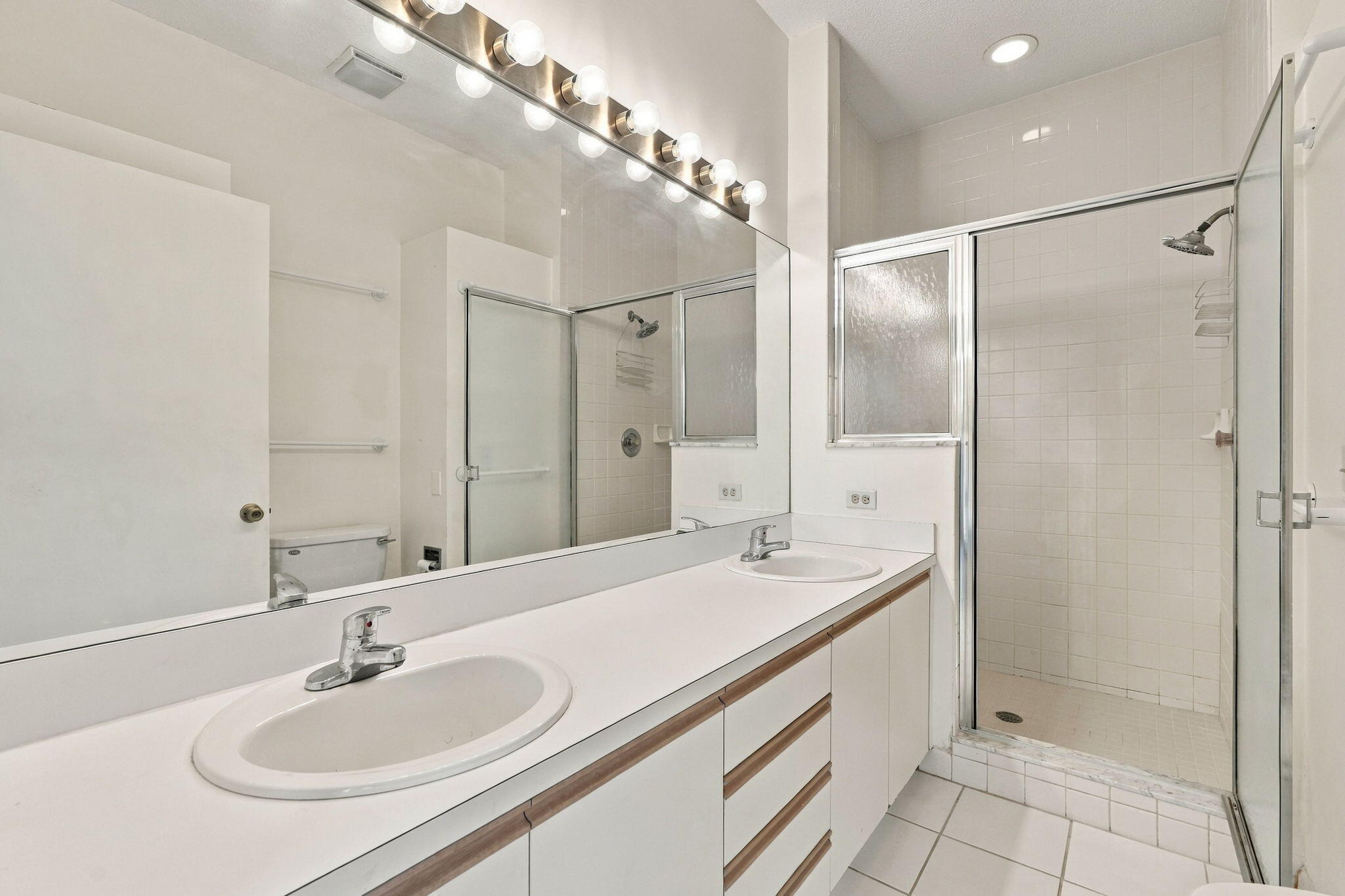 18081 Se Country Club Drive 35-348 Property Photo 37