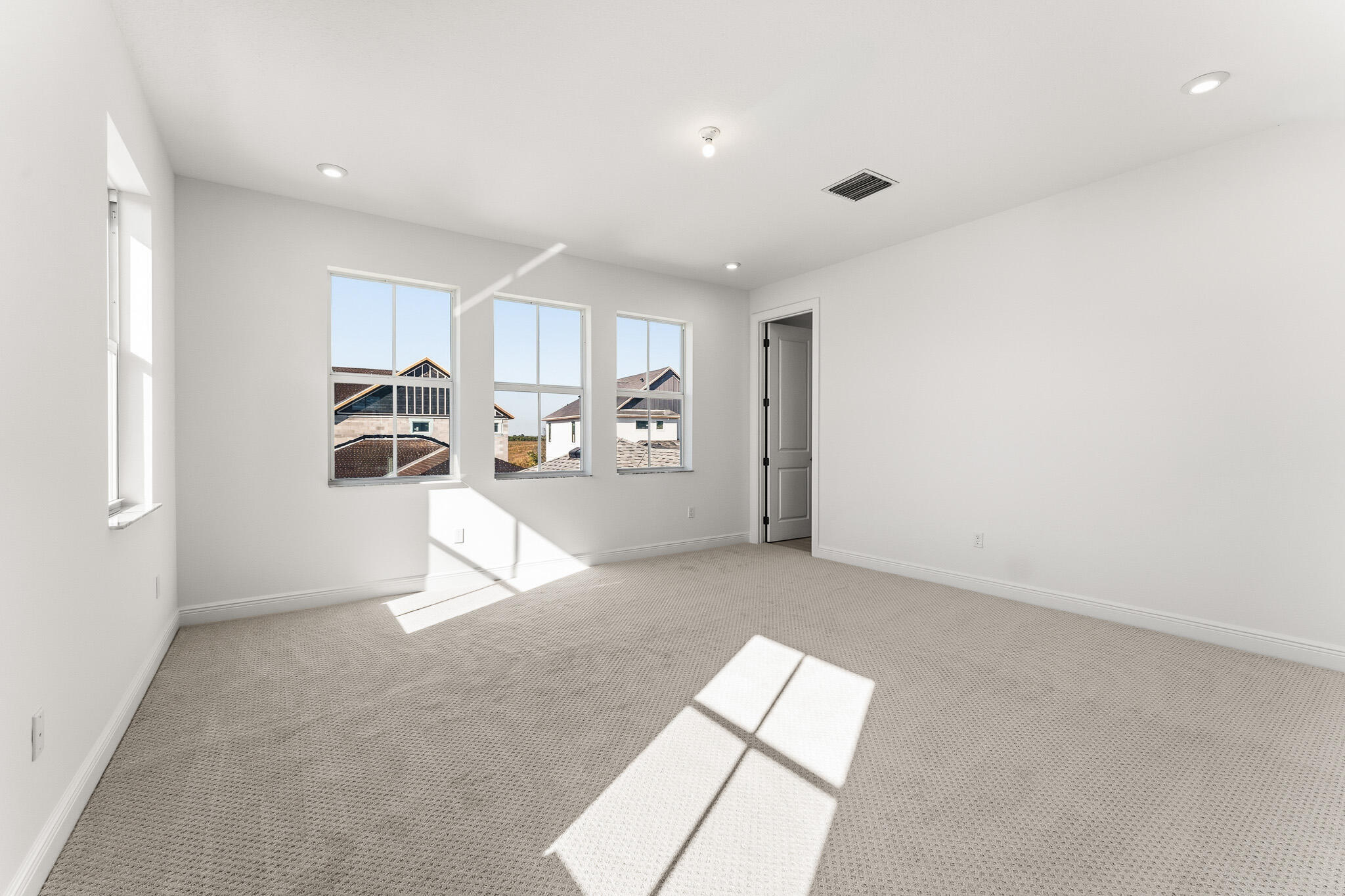 10630 Sw Pioneer Parkway Property Photo 6