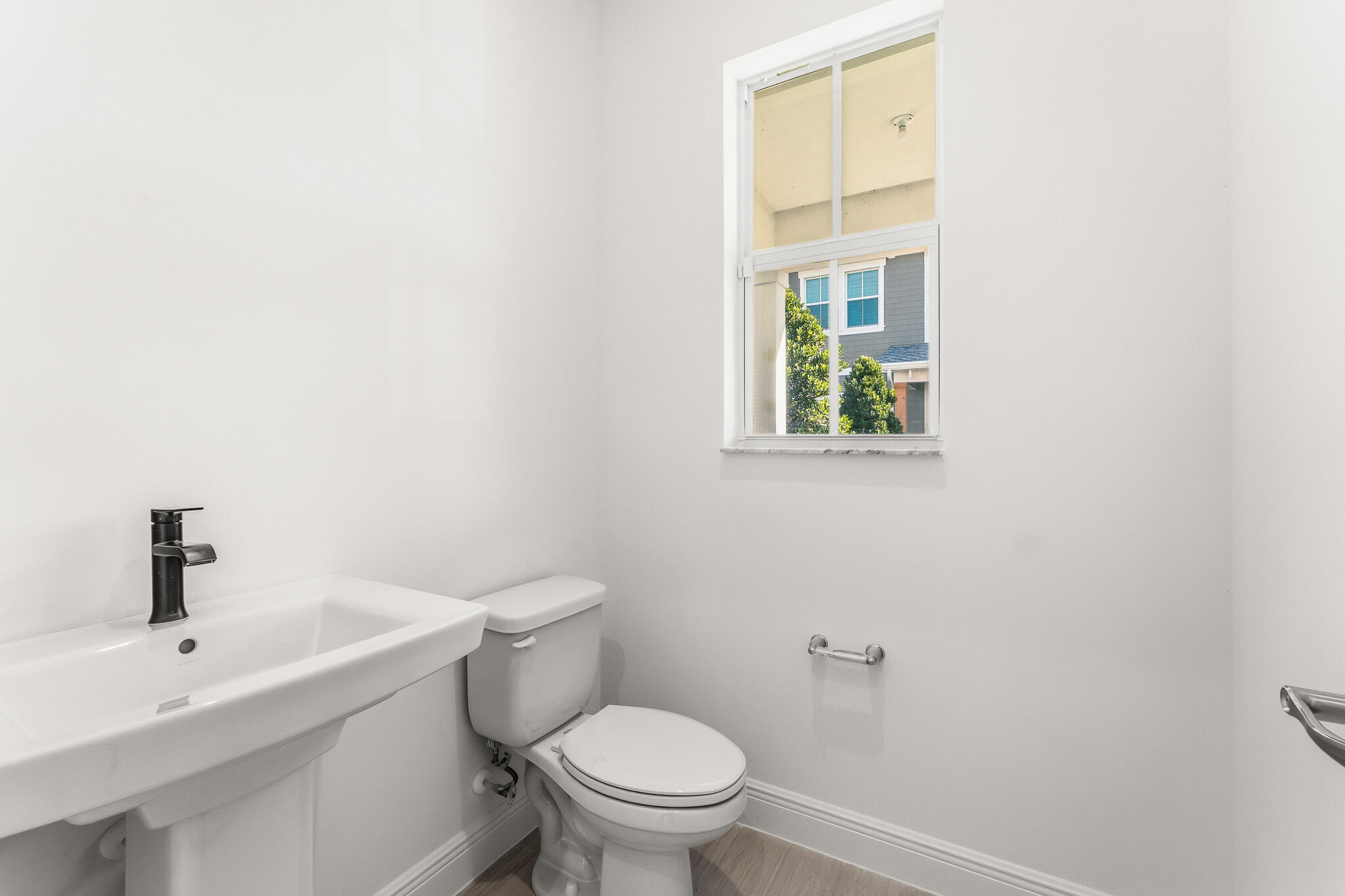 10630 Sw Pioneer Parkway Property Photo 13