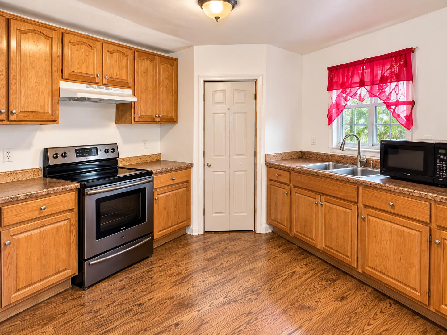 151 Temple Drive Property Photo 2