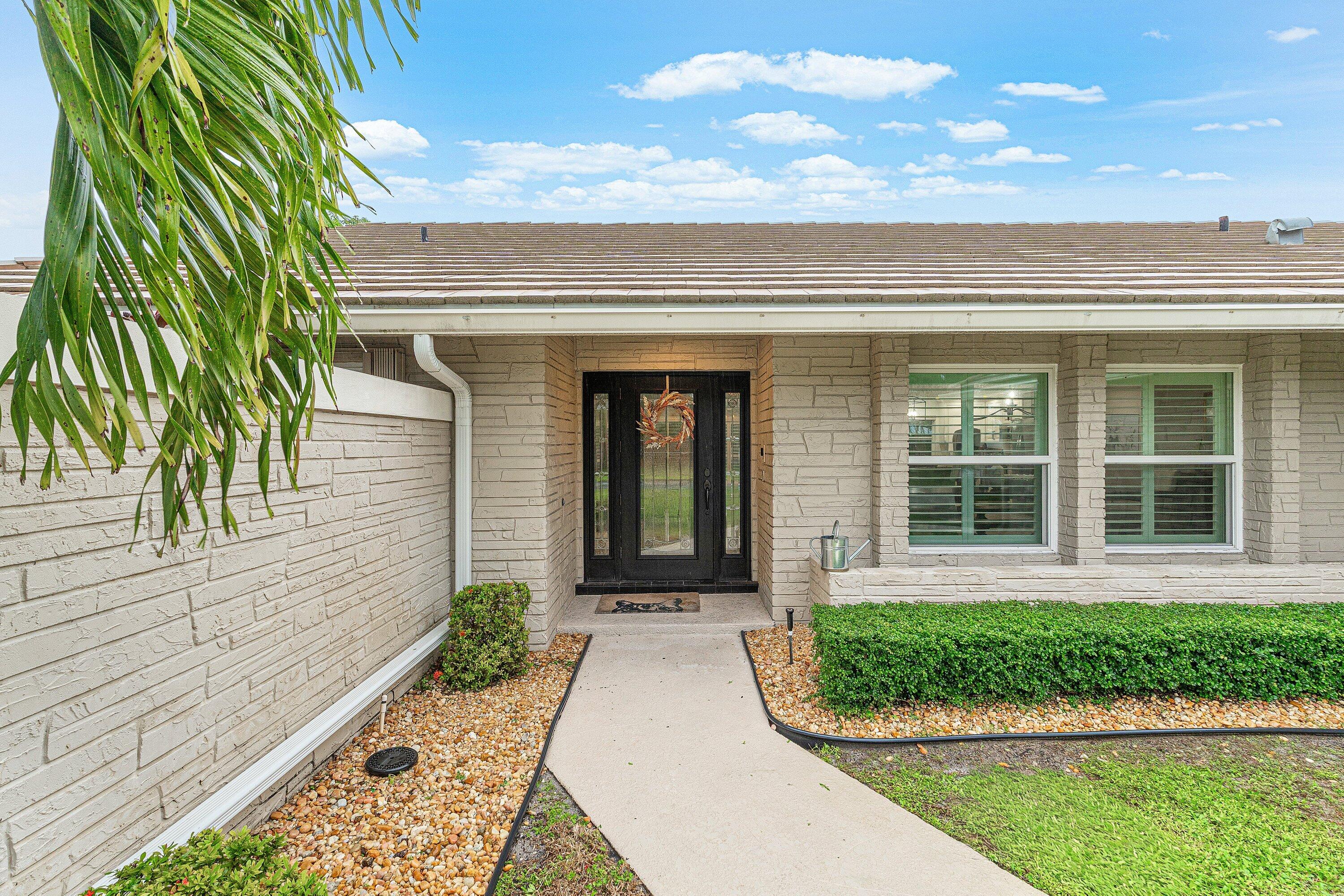 9077 Old Pine Road Property Photo 4