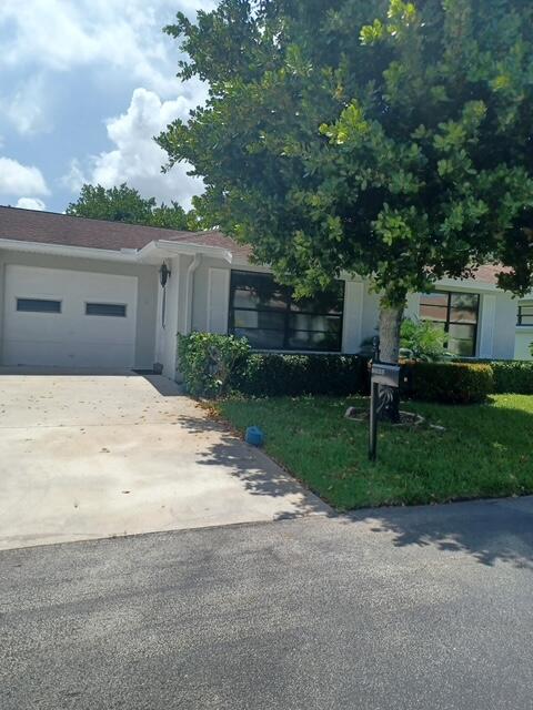 9825 Walnut Tree Way Property Photo 2