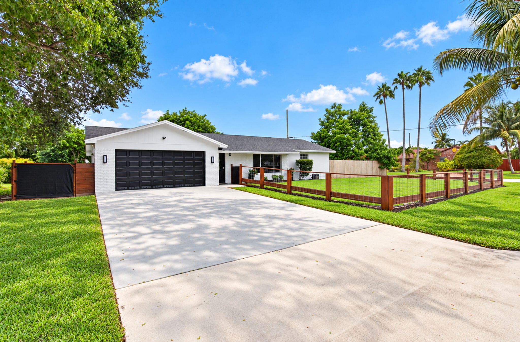 3120 Mariner Way Property Photo 1