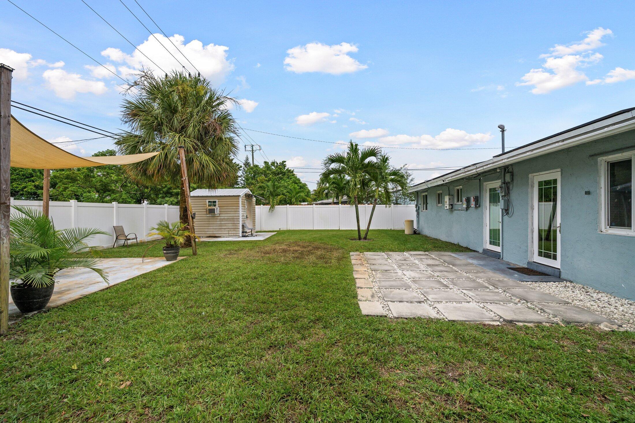 3767 Sw 16th Court Property Photo 24