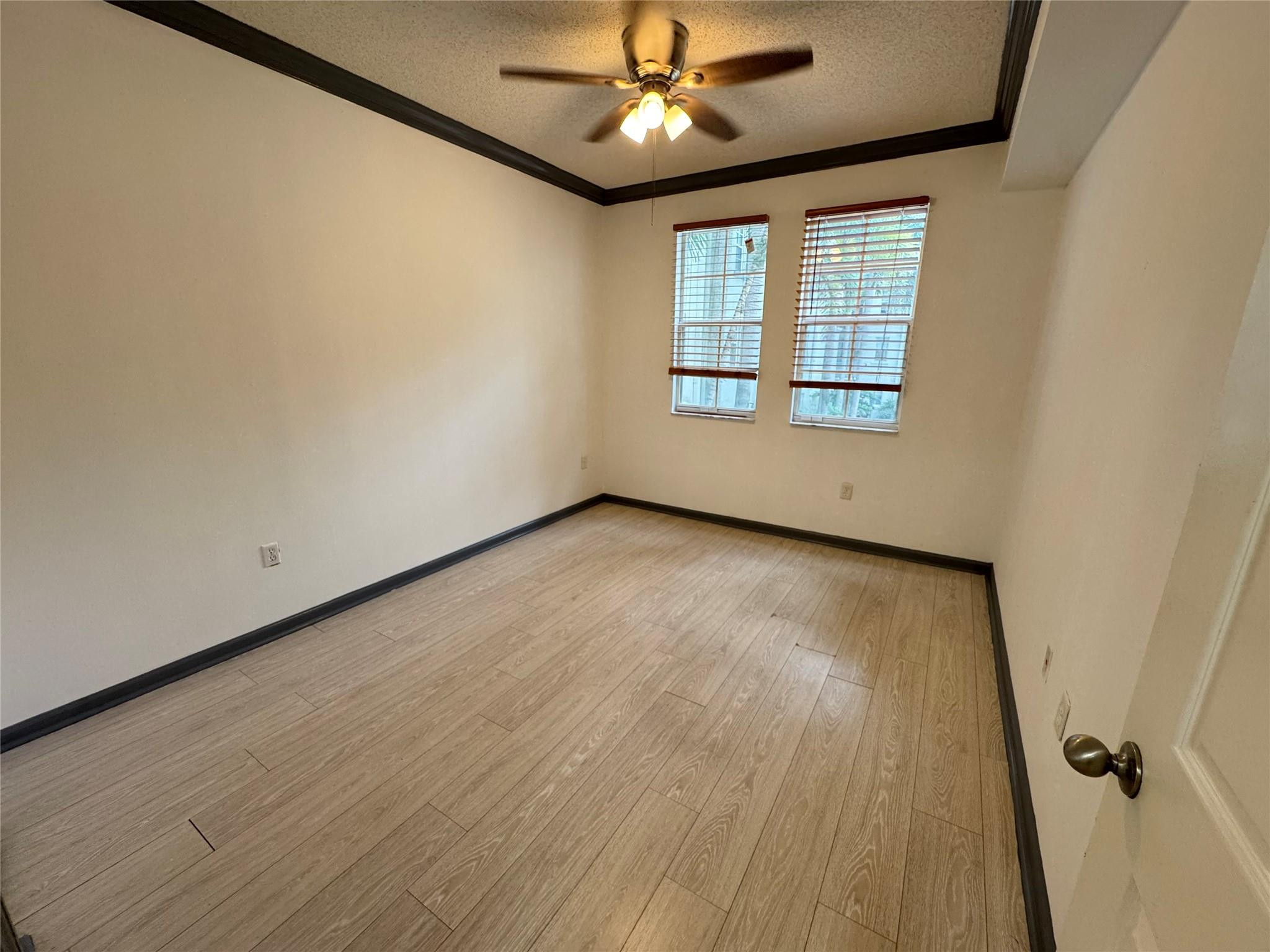 533 Ne 3rd Avenue 207 Property Photo 16