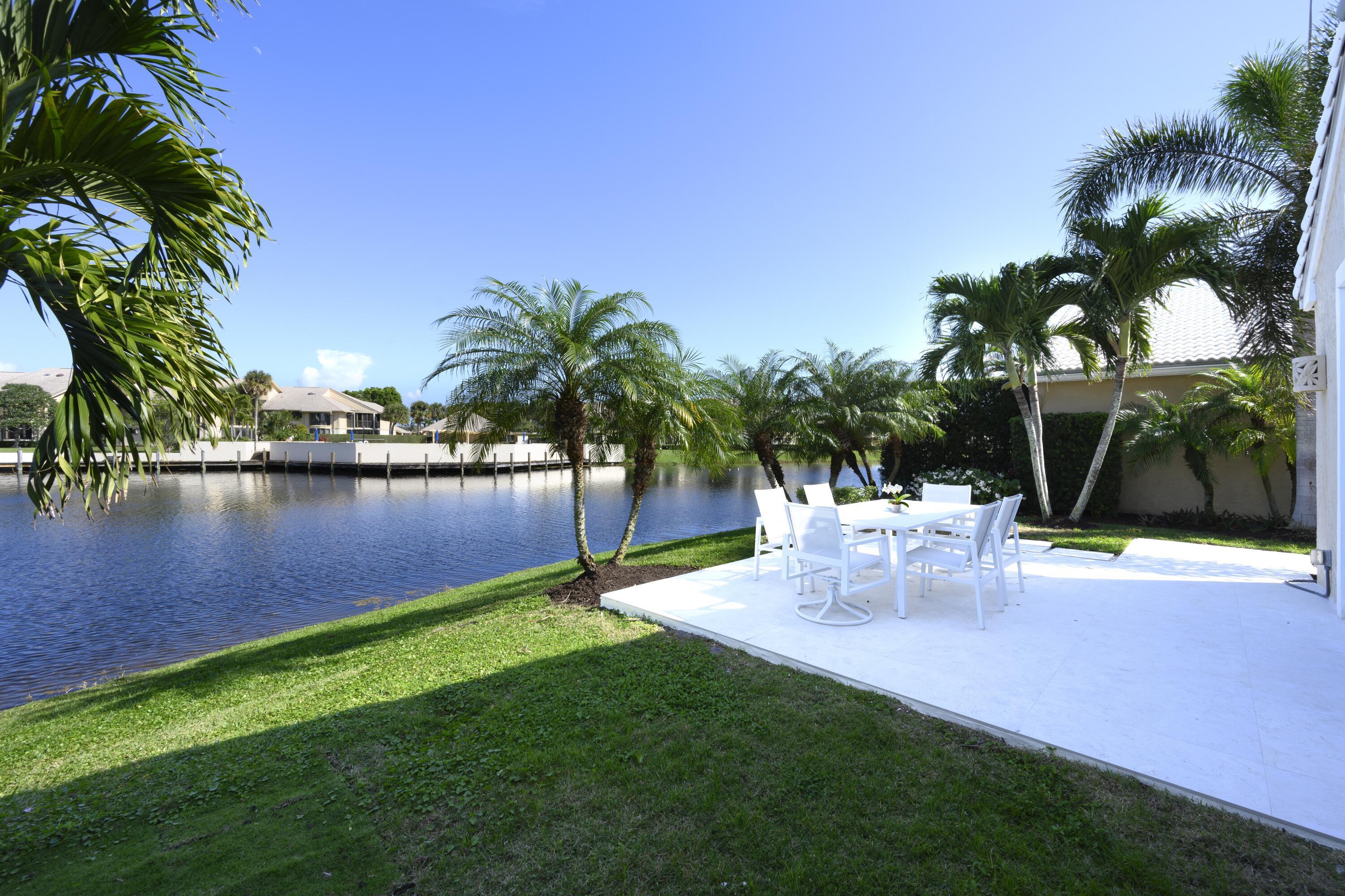17080 Crossgate Drive Property Photo 5