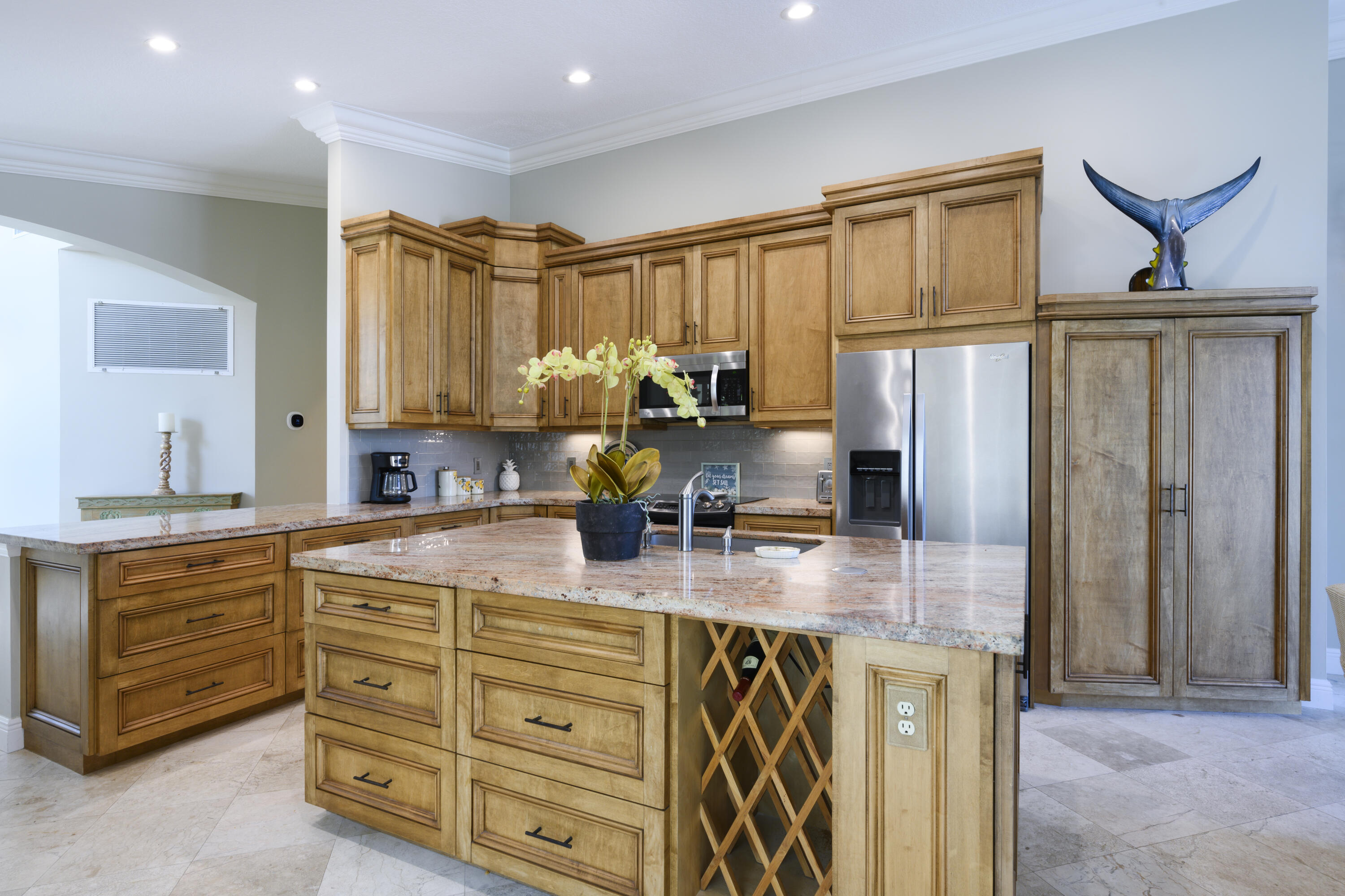 17080 Crossgate Drive Property Photo 13