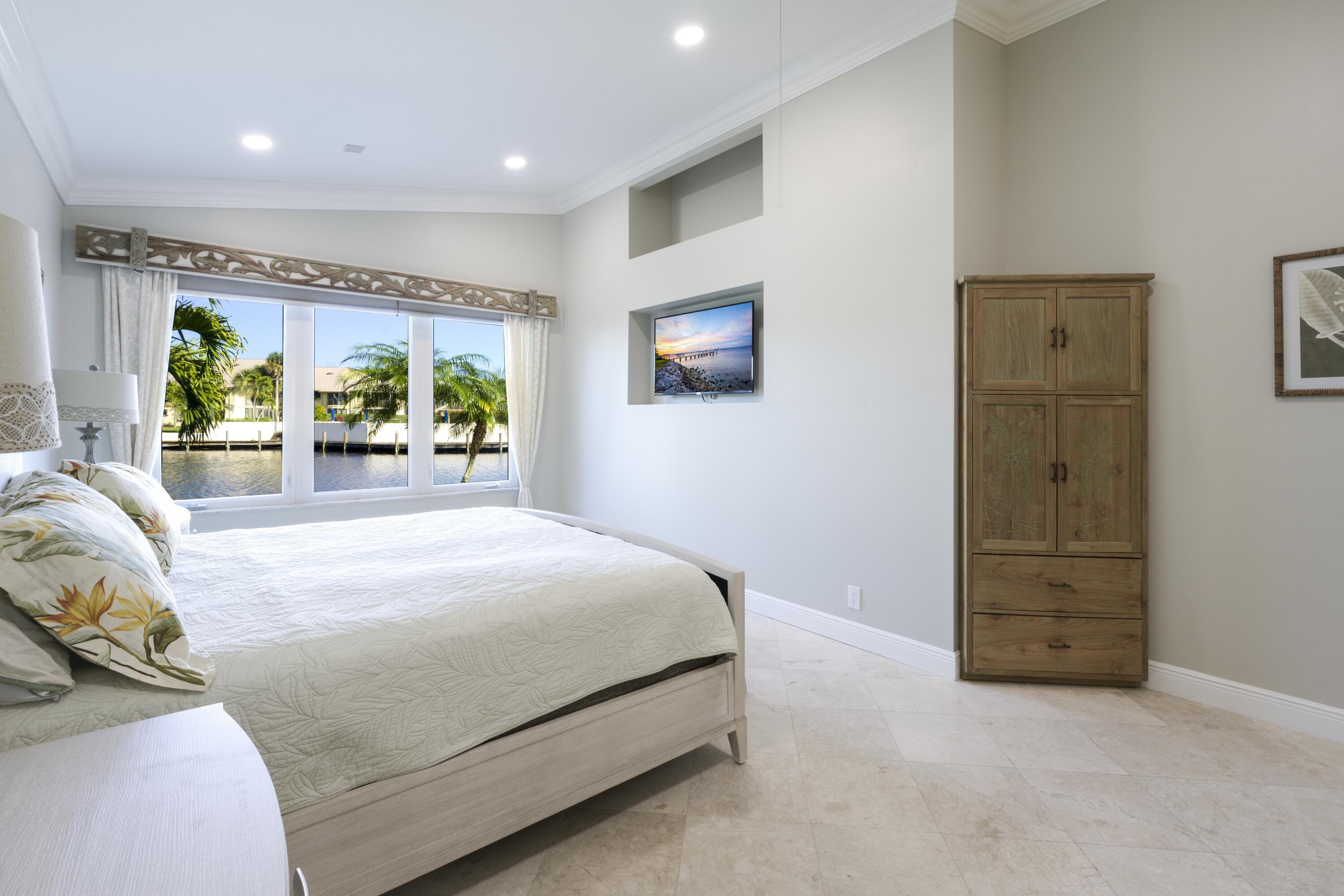 17080 Crossgate Drive Property Photo 23