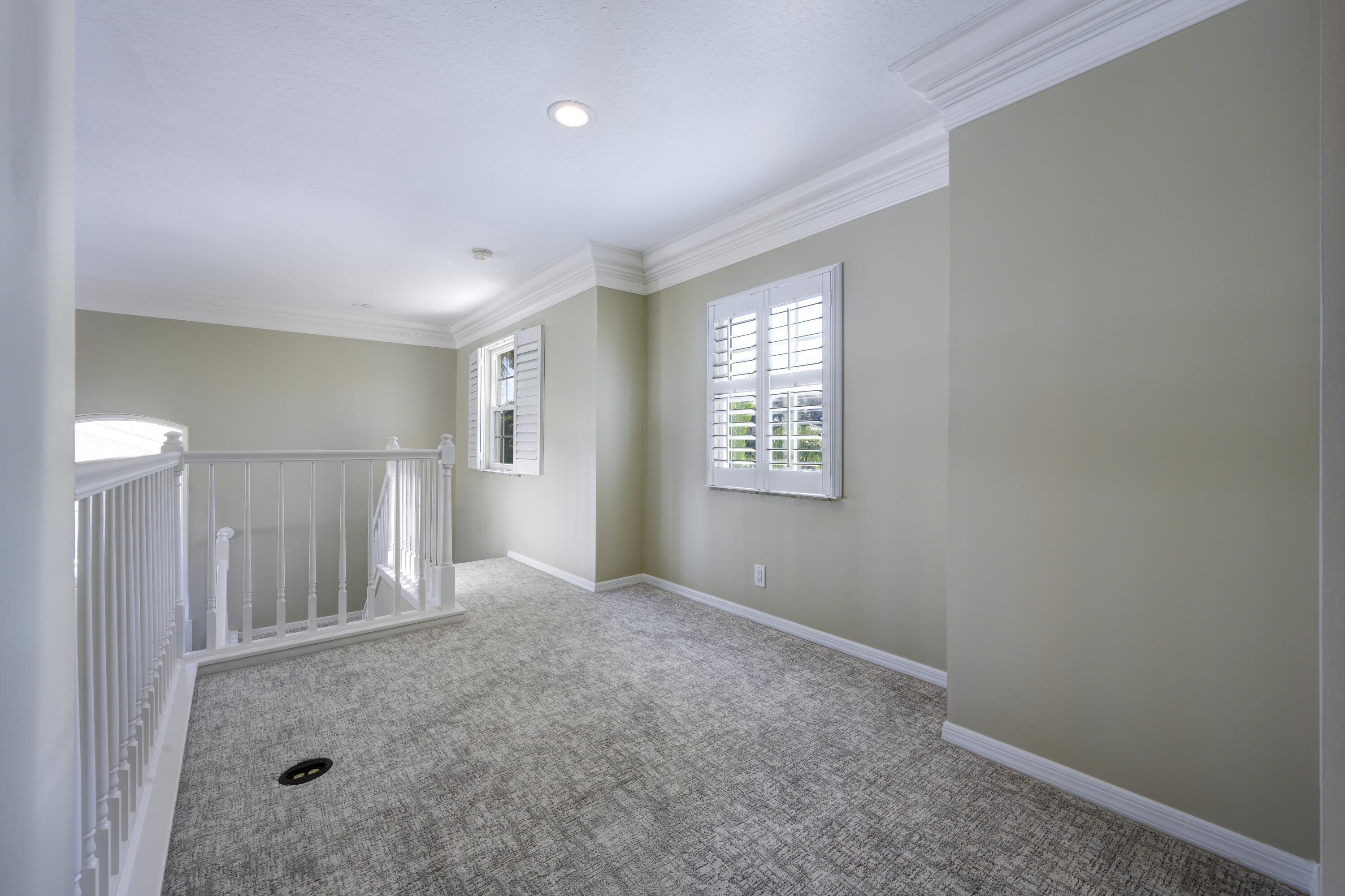 17080 Crossgate Drive Property Photo 28