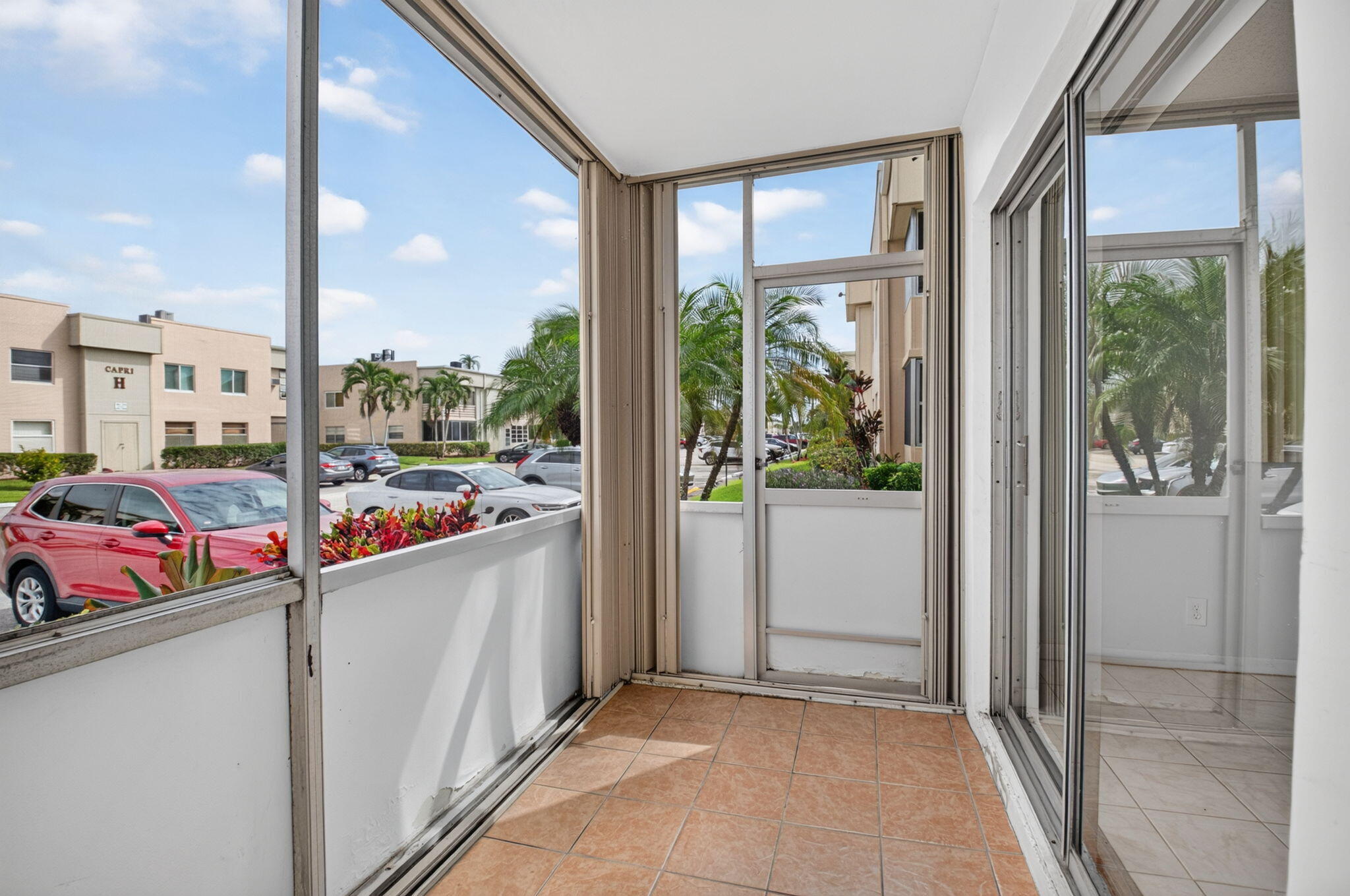 386 Capri I Property Photo 16
