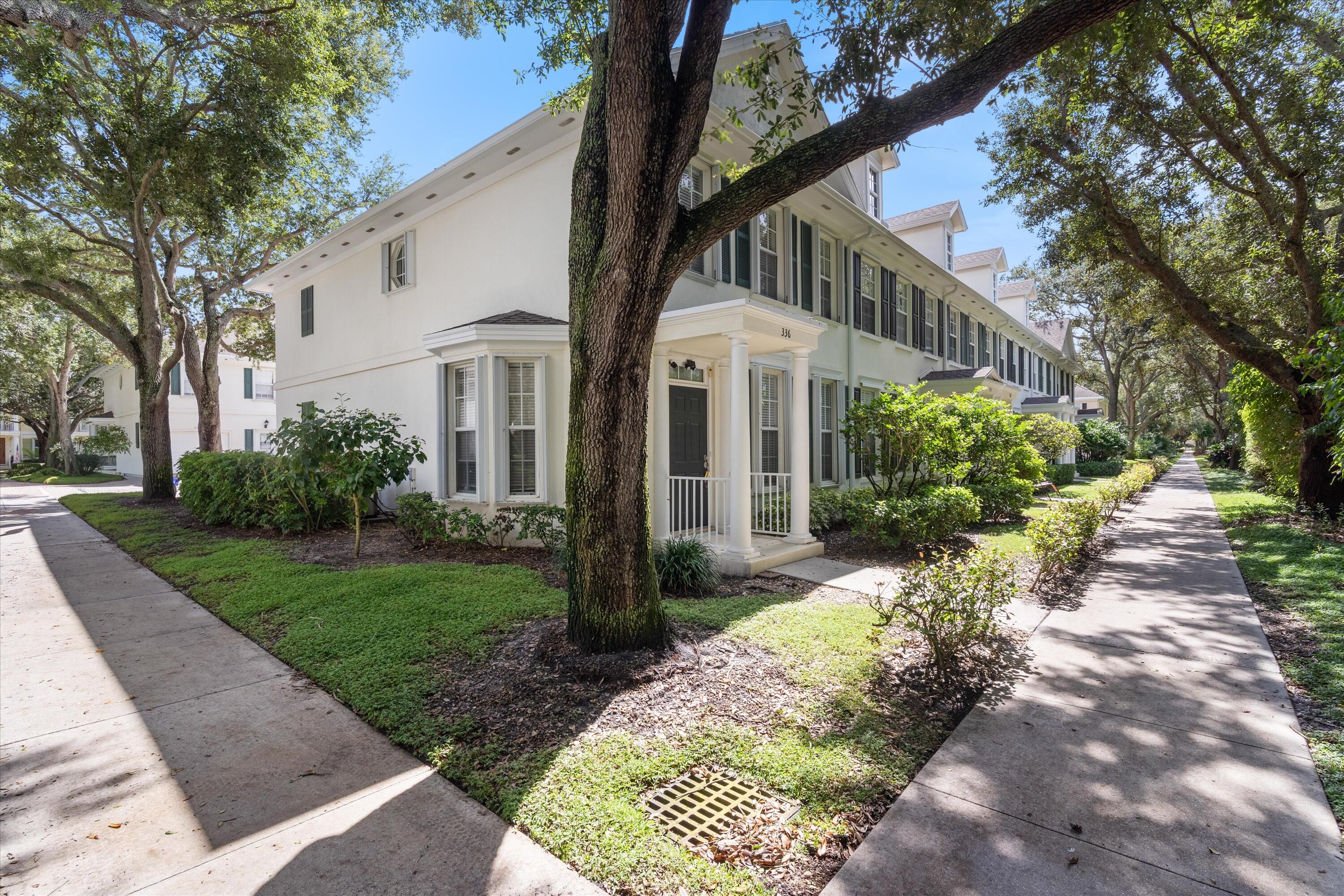 336 Legare Court Property Photo 3