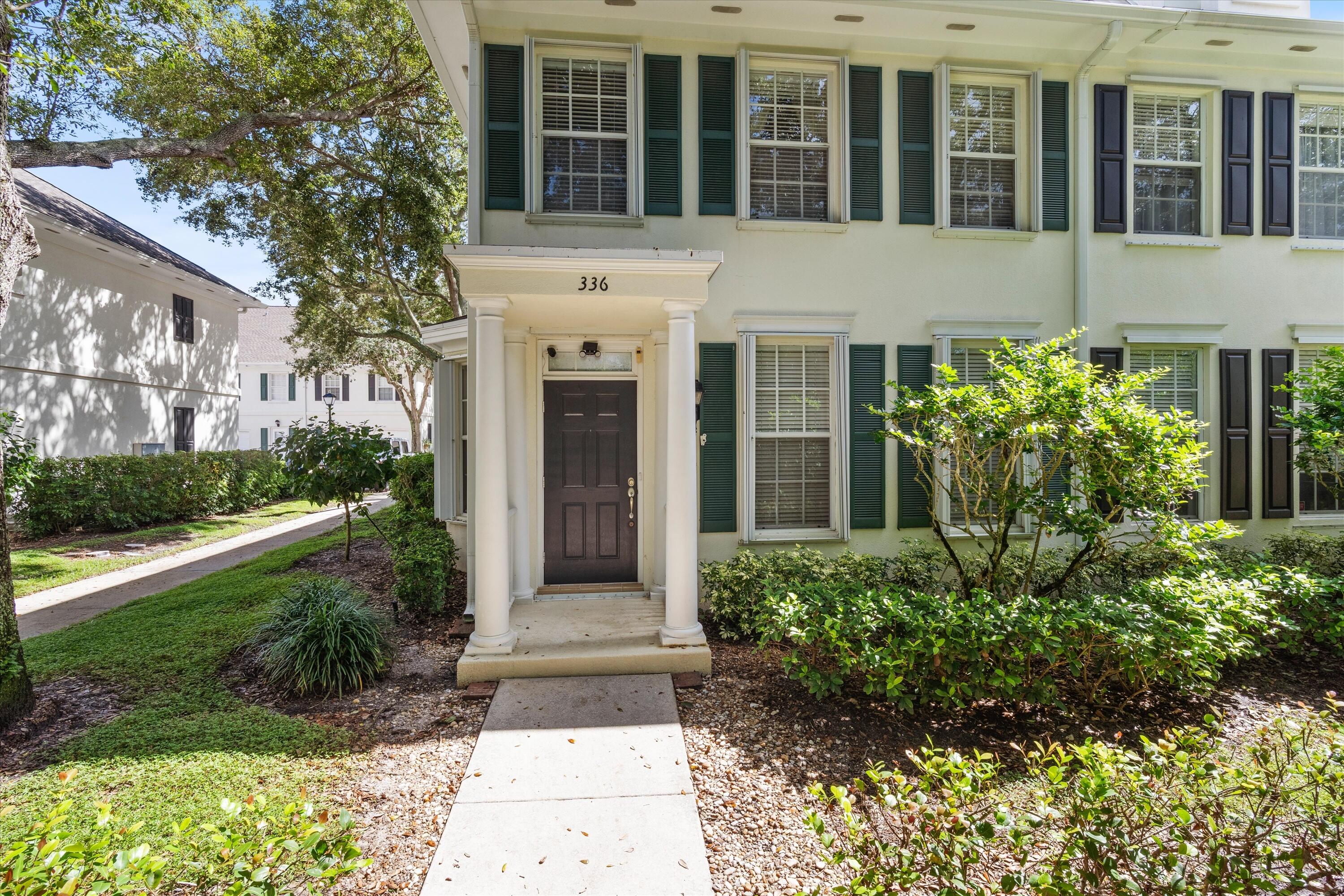 336 Legare Court Property Photo 4