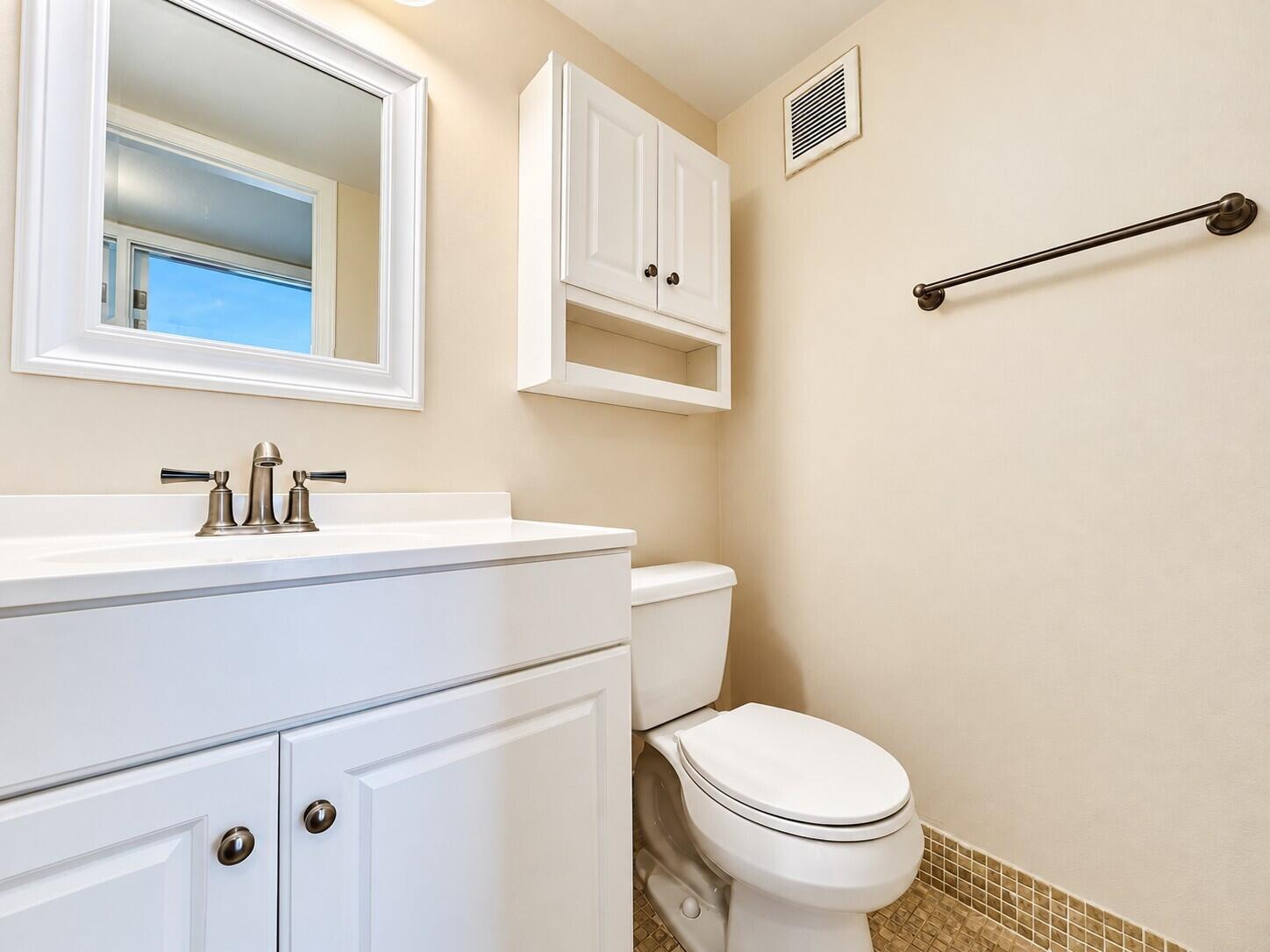 200 Northampton J Property Photo 10