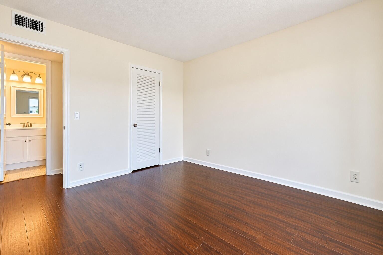 200 Northampton J Property Photo 12