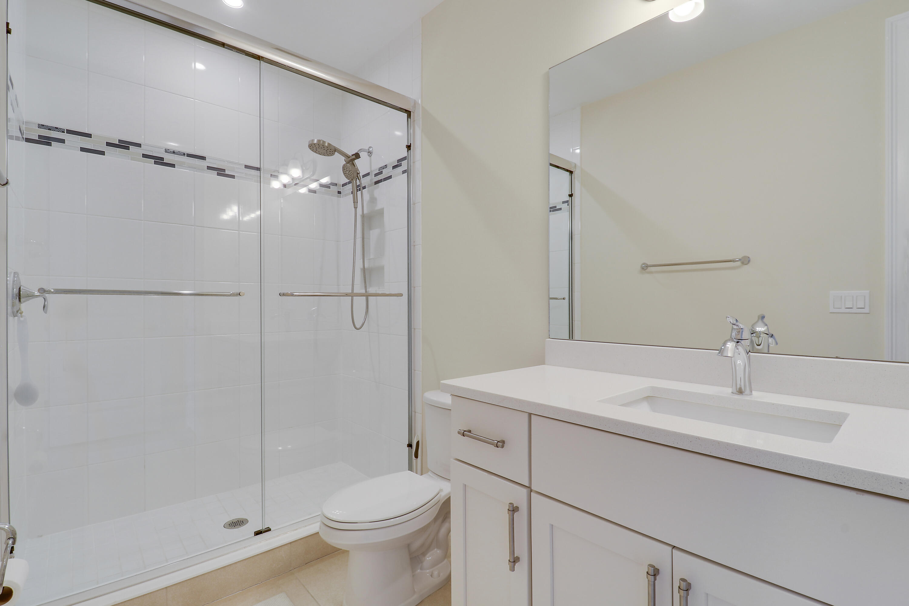 2475 Ne Evinrude Circle Property Photo 51