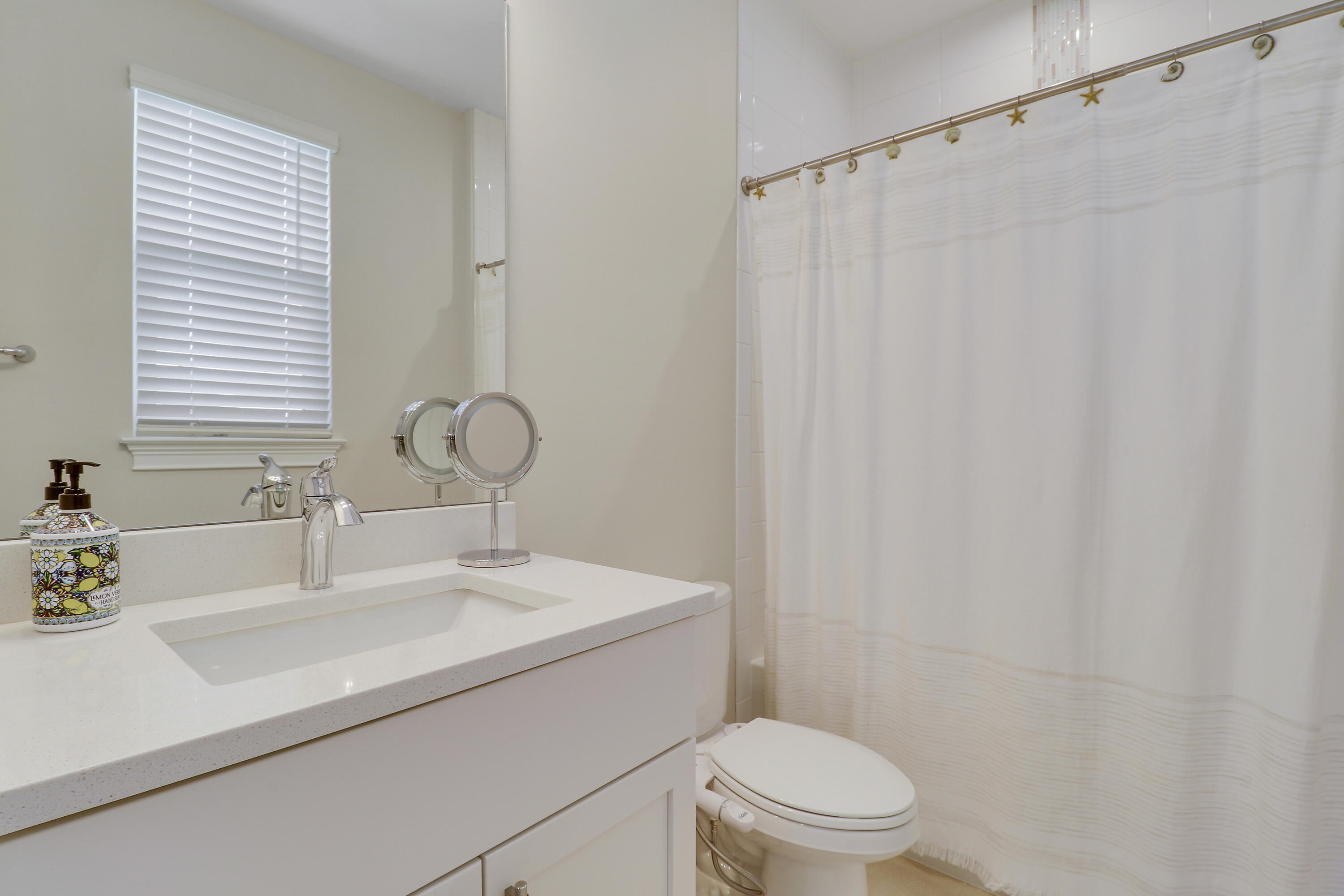 2475 Ne Evinrude Circle Property Photo 54