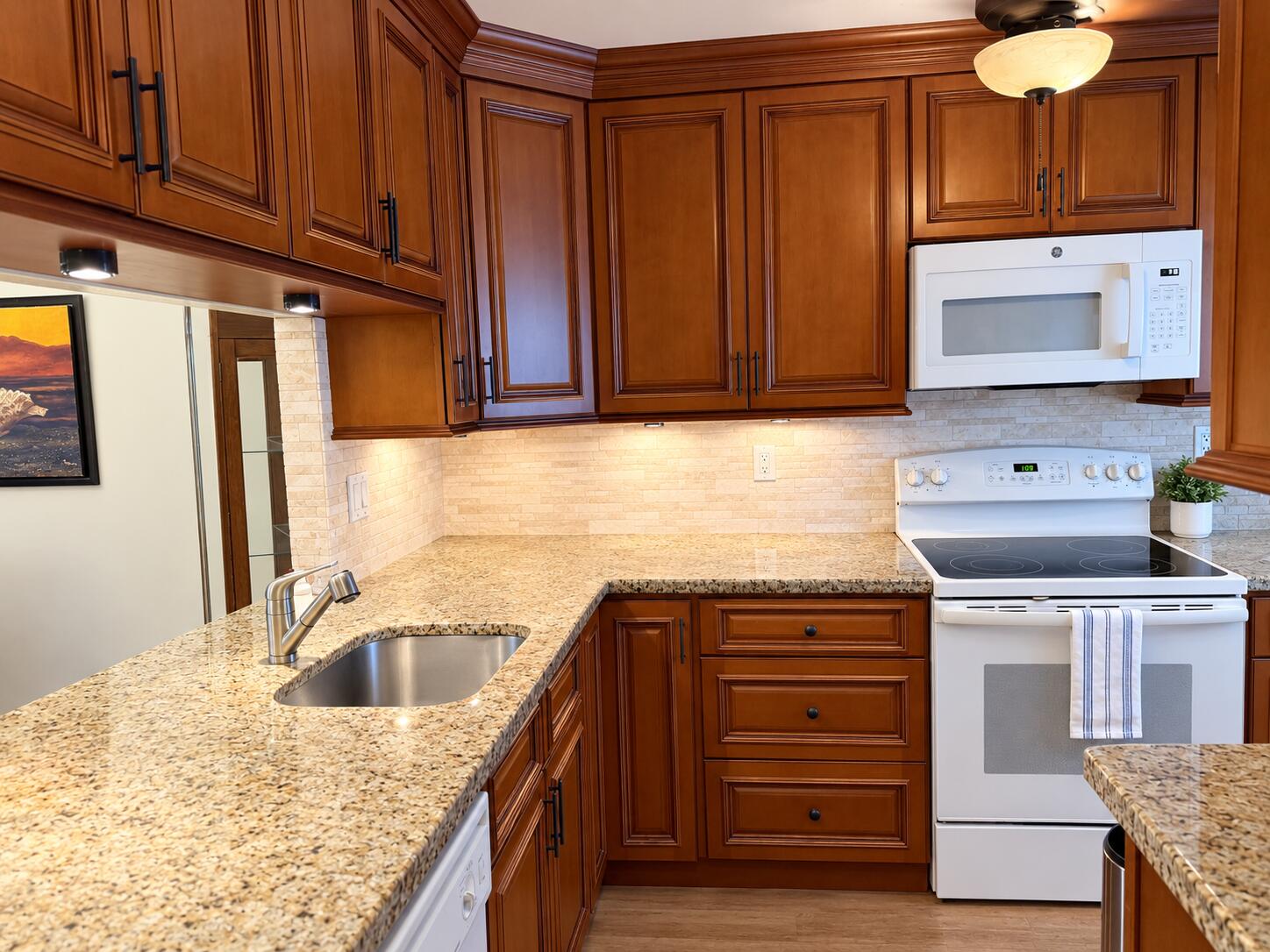 1427 E Hillsboro Boulevard Apt 528 Property Photo 1