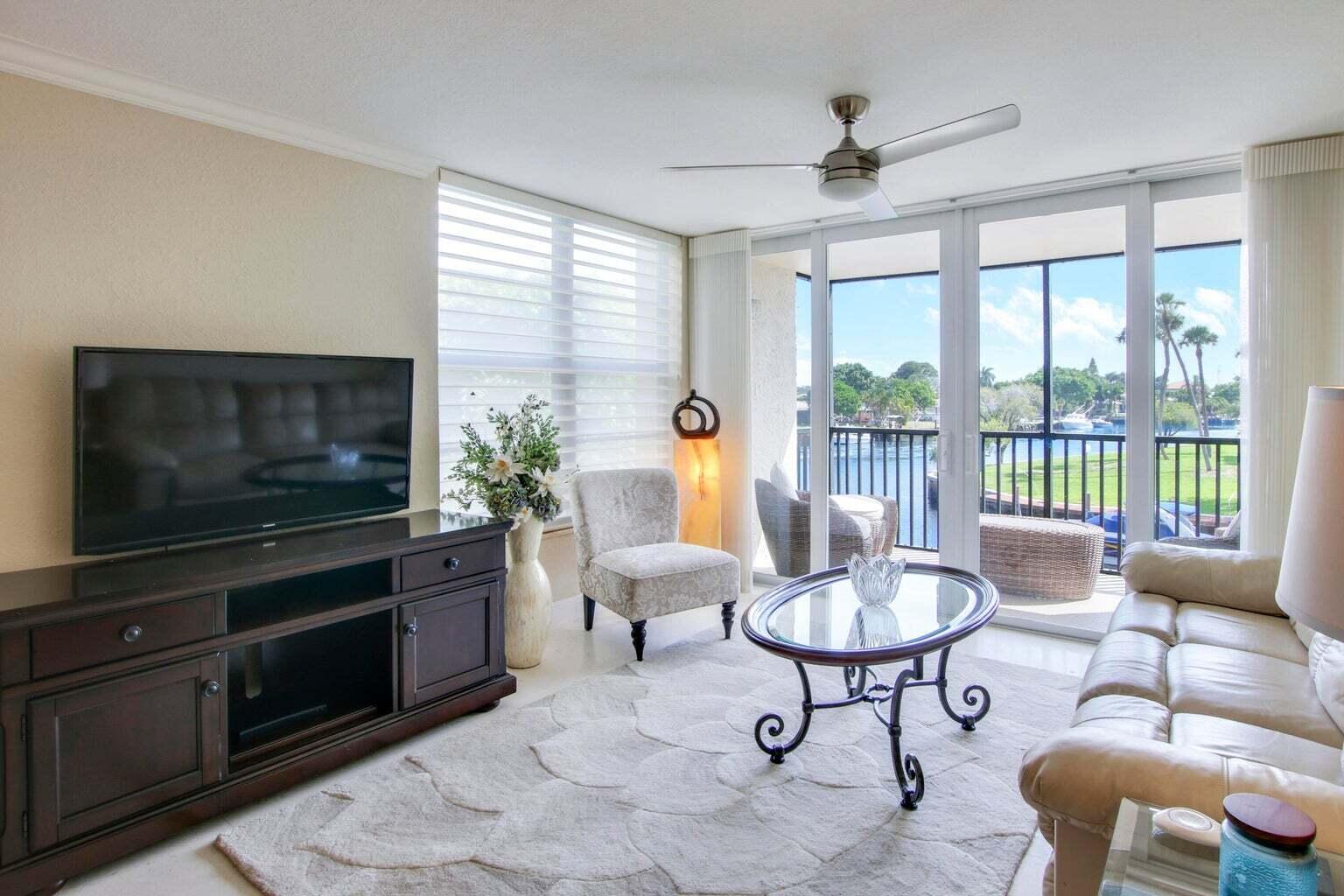 8 Royal Palm Way 2010 Property Photo 13