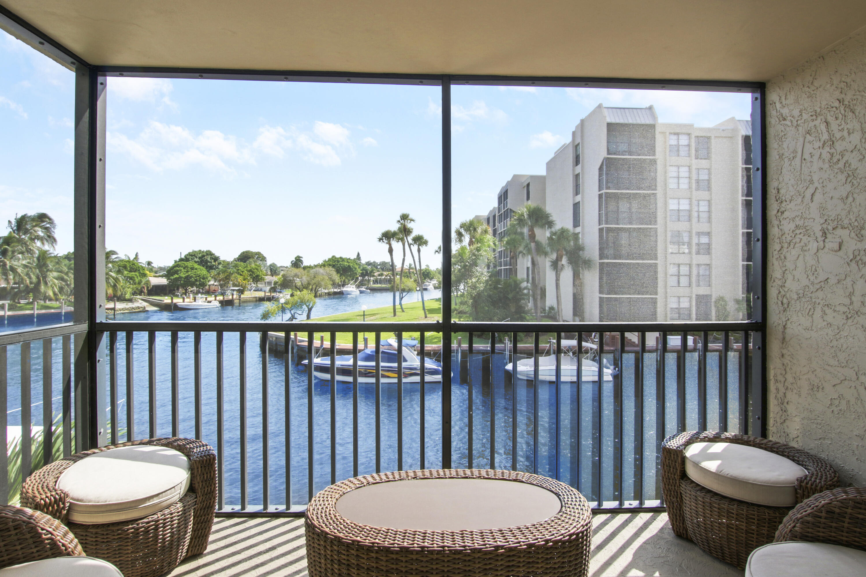 8 Royal Palm Way 2010 Property Photo 21