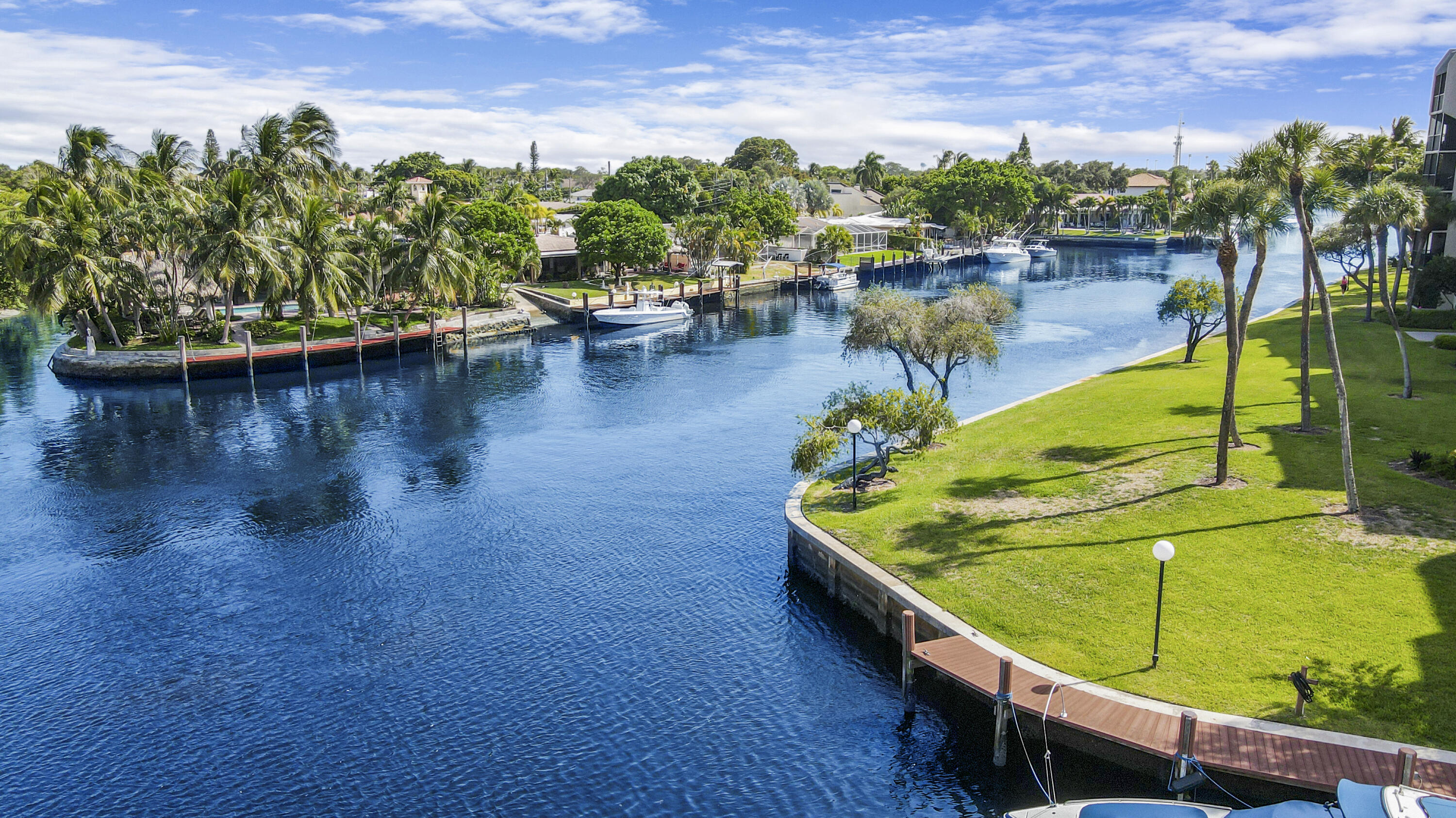 8 Royal Palm Way 2010 Property Photo 27