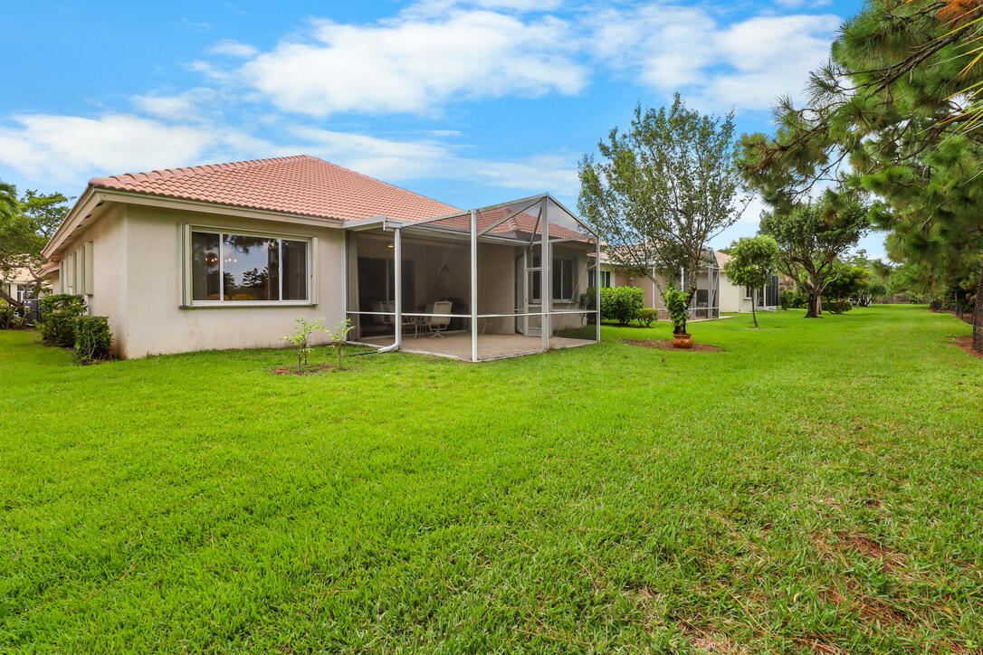 9110 Bay Harbour Circle Property Photo 37