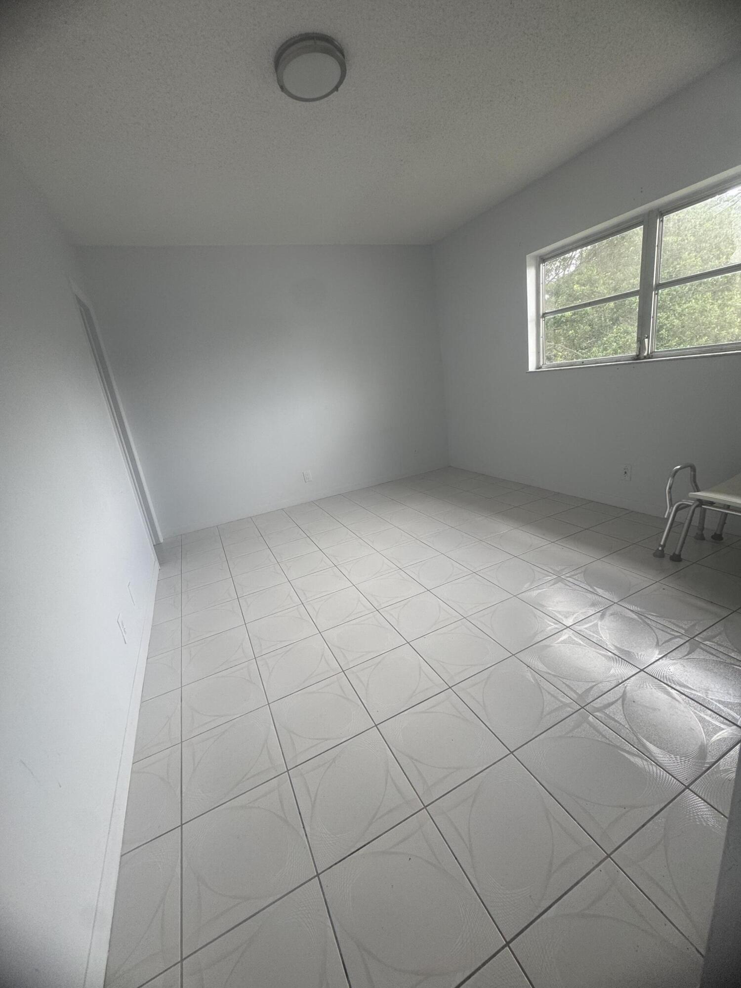 101 Nw 76th Avenue 203 Property Photo 7
