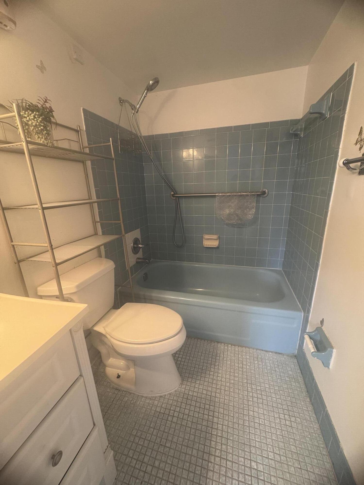 101 Nw 76th Avenue 203 Property Photo 9